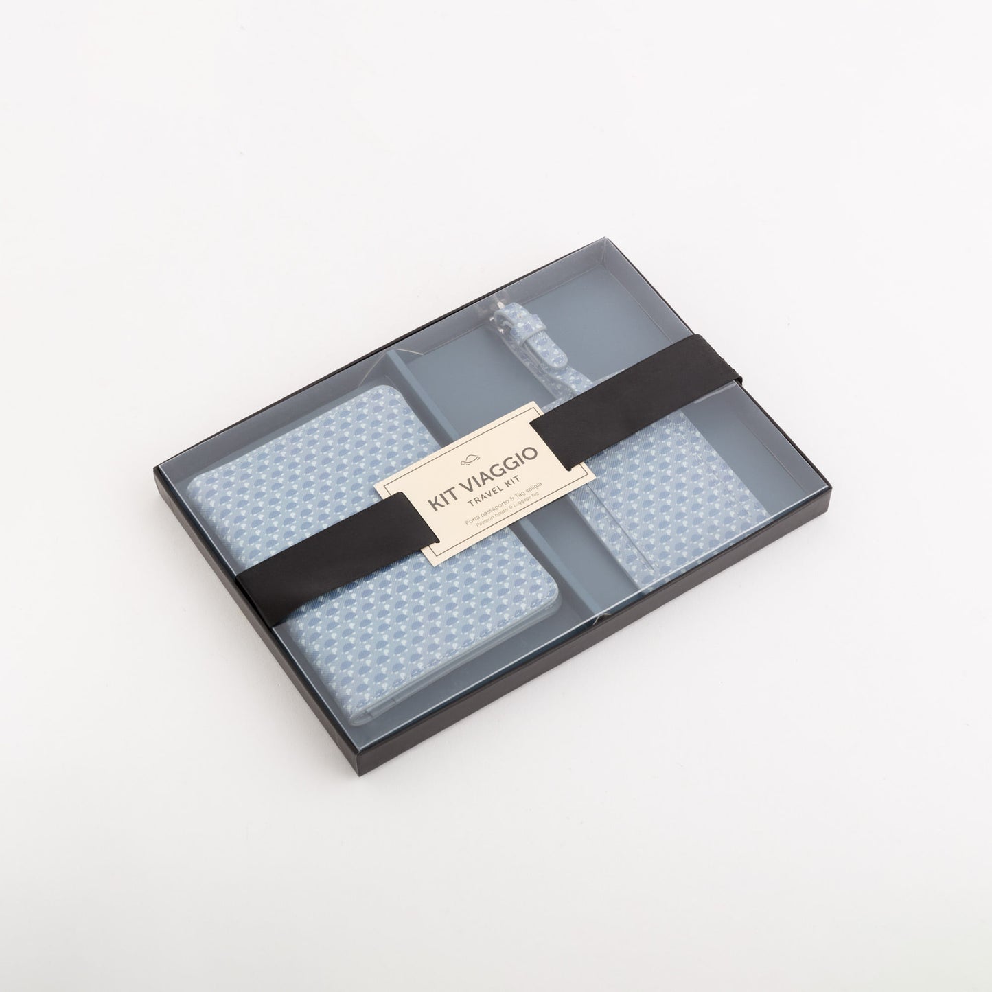 Carpisa Passport Holder and Tag Set - Zurich – ACC7400454449R01_01_basechild – ACC74004544
