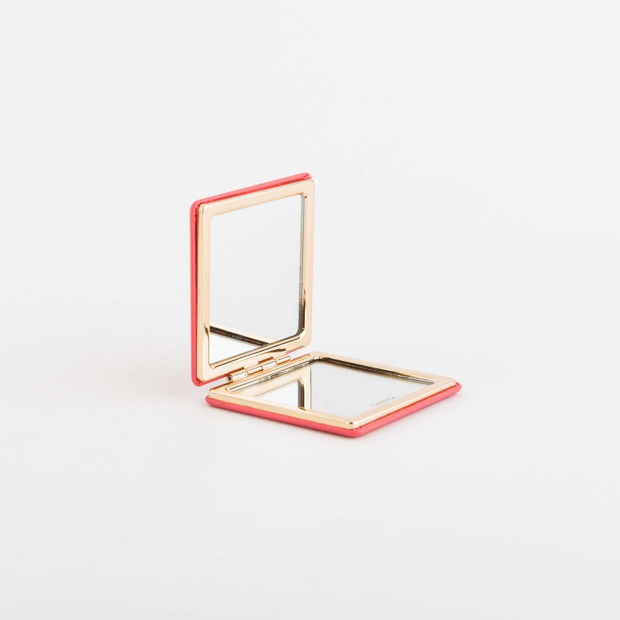 Opale V1  - Ogledalo