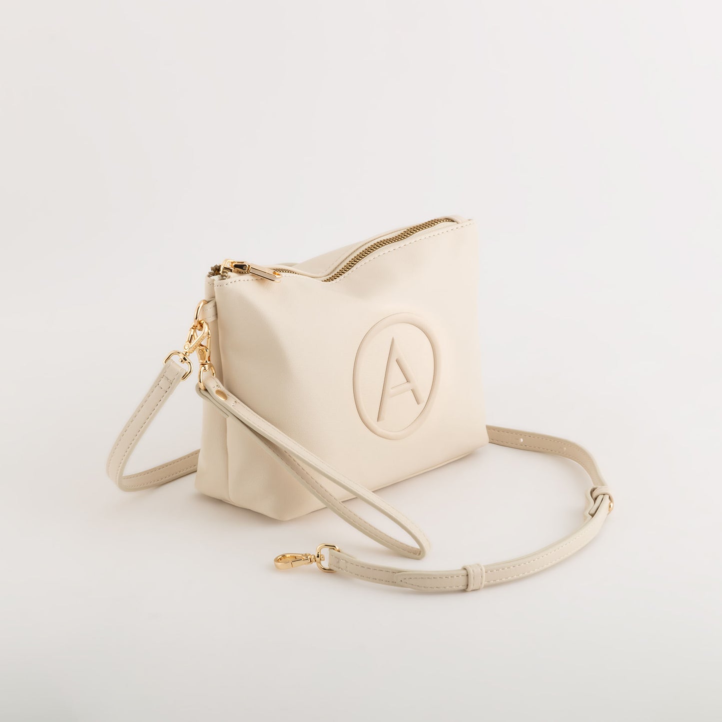 Carpisa Necessaire/Shoulder Bag - Hibiscus – ANC6360144510301_01_basechild – ANC63601445