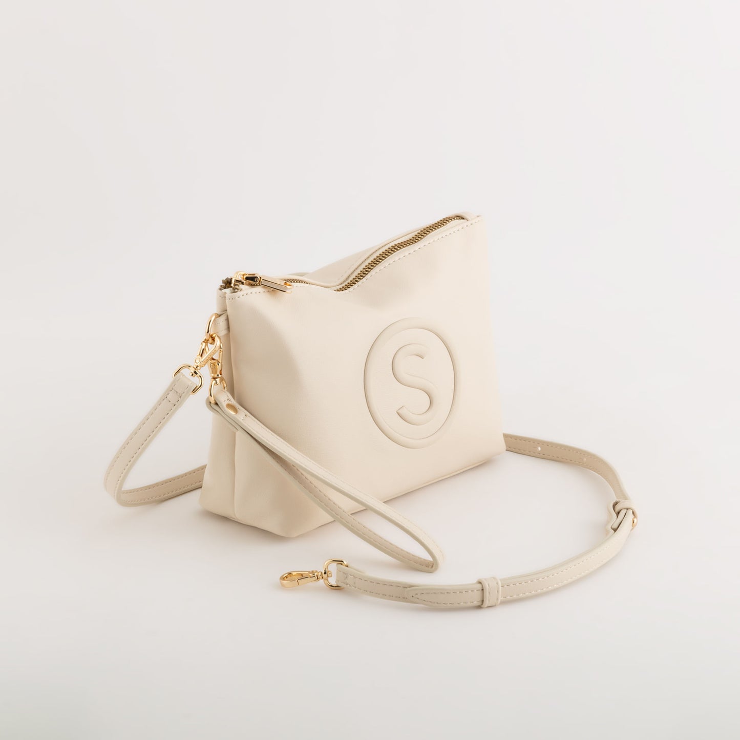 Carpisa Necessaire/Shoulder Bag - Hibiscus – ANC6362044510301_01_basechild – ANC63620445