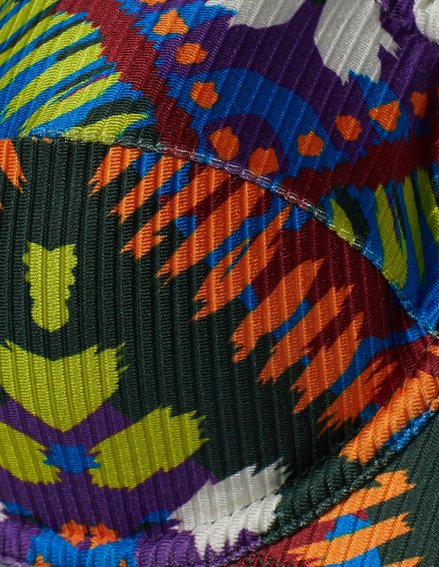 CBAD182010_128_06.jpg