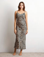 Dress_with_cup_inserts_Leo