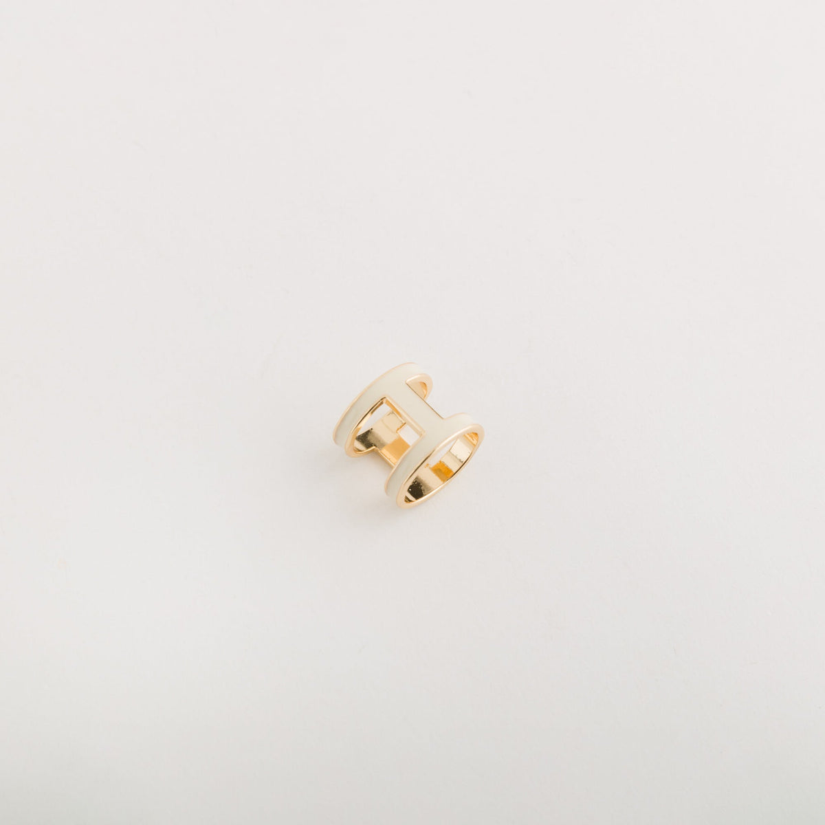 Carpisa Crna Gora – Foulard accessories - Scarf clip ring – Light Gold – AAD69103546 – Image 1