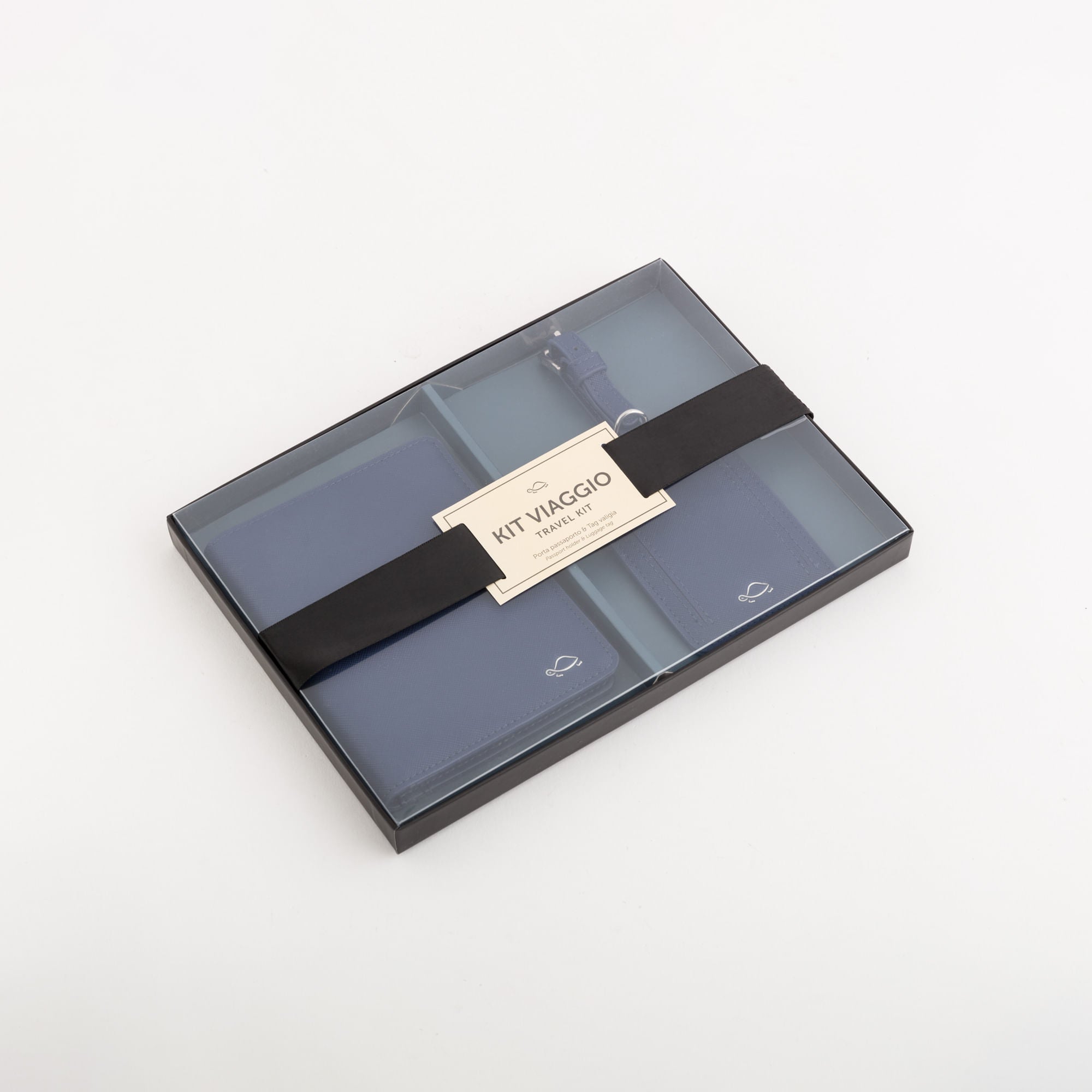 Carpisa Passport Holder and Tag Set - Zurich – ACC7400454441001_01_basechild – ACC74004544
