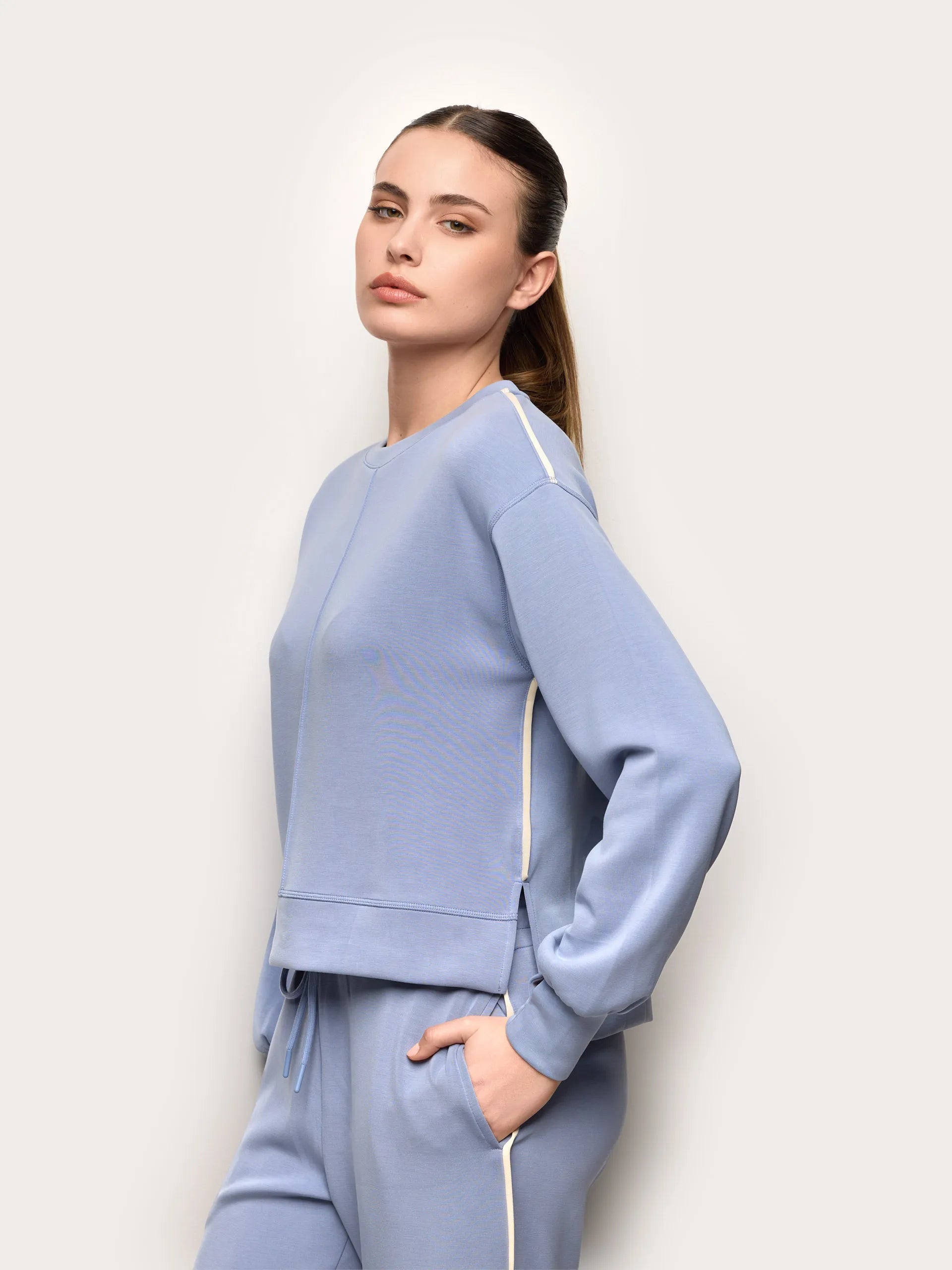 Yamamay Montenegro Sweatshirt | AMAD191005_019_01.jpg