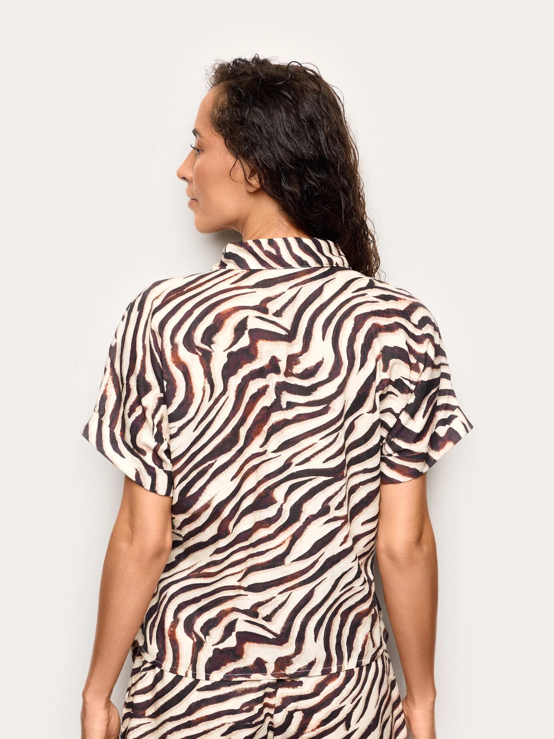 Yamamay Montenegro Blouse | AMAD192004_128_04.jpg