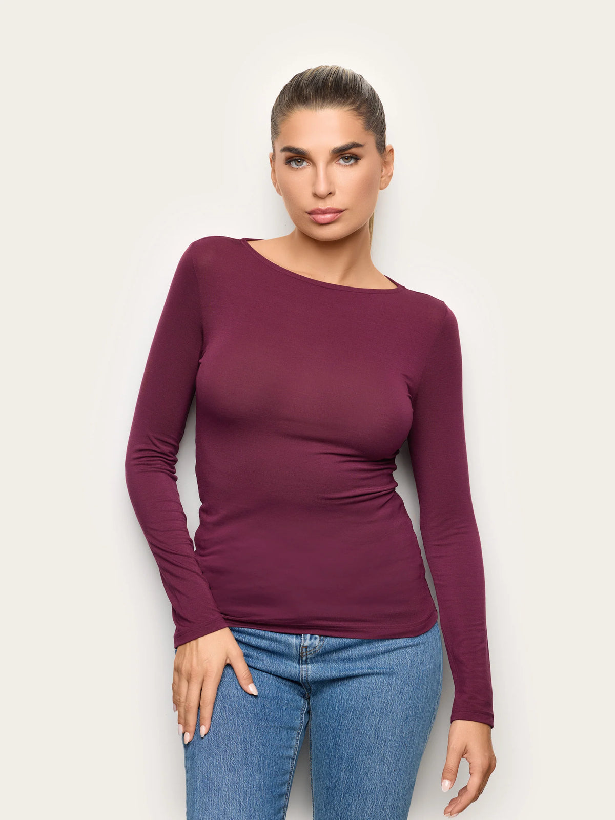 Yamamay Montenegro Long-sleeve boat neck T-shirt | AMAD193002837_01_9fb412d4-12b3-4bcd-ac23-4012b52cc263.jpg