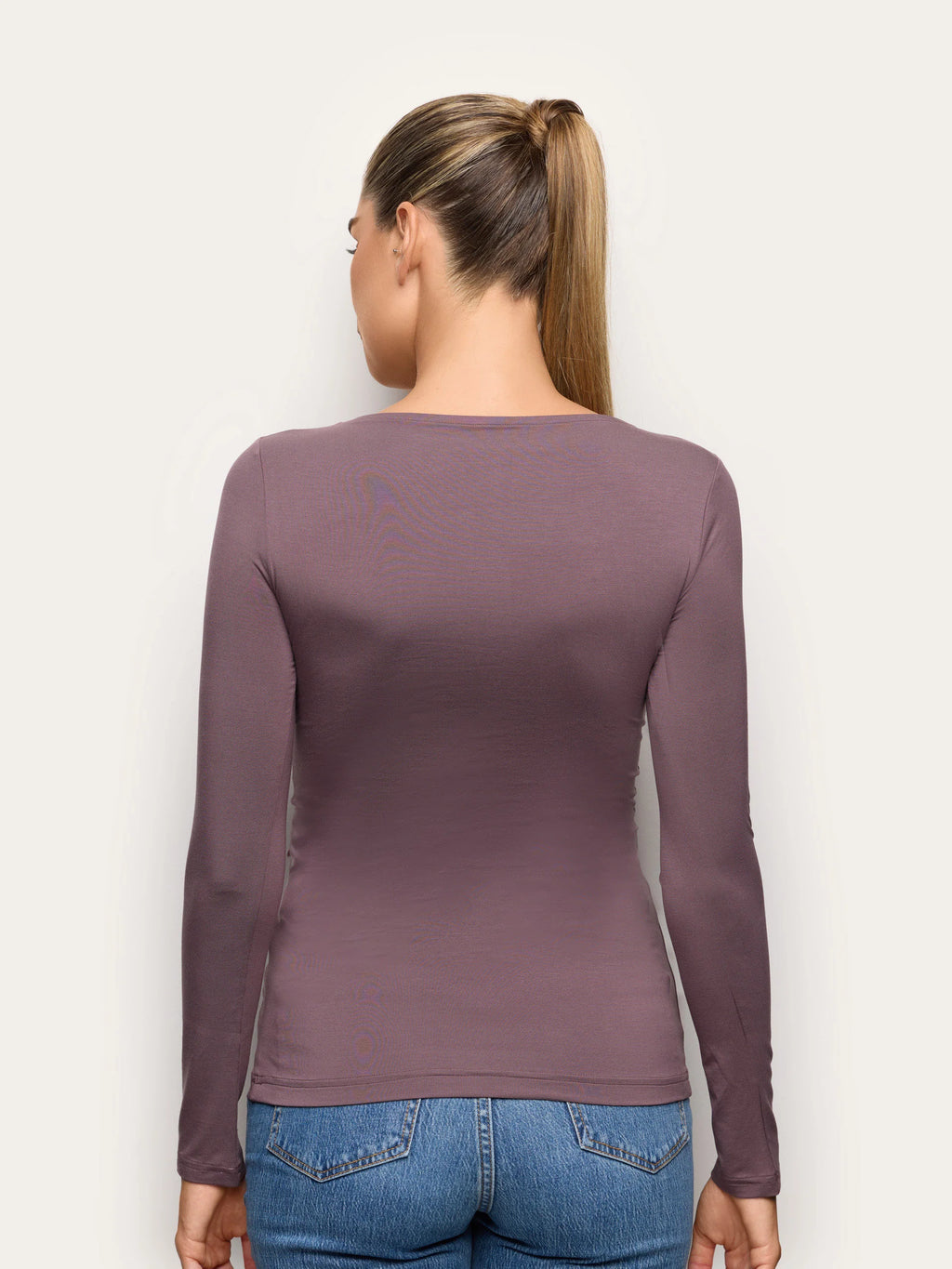 Yamamay Montenegro Long-sleeve boat neck T-s | AMAD193007063_05.jpg