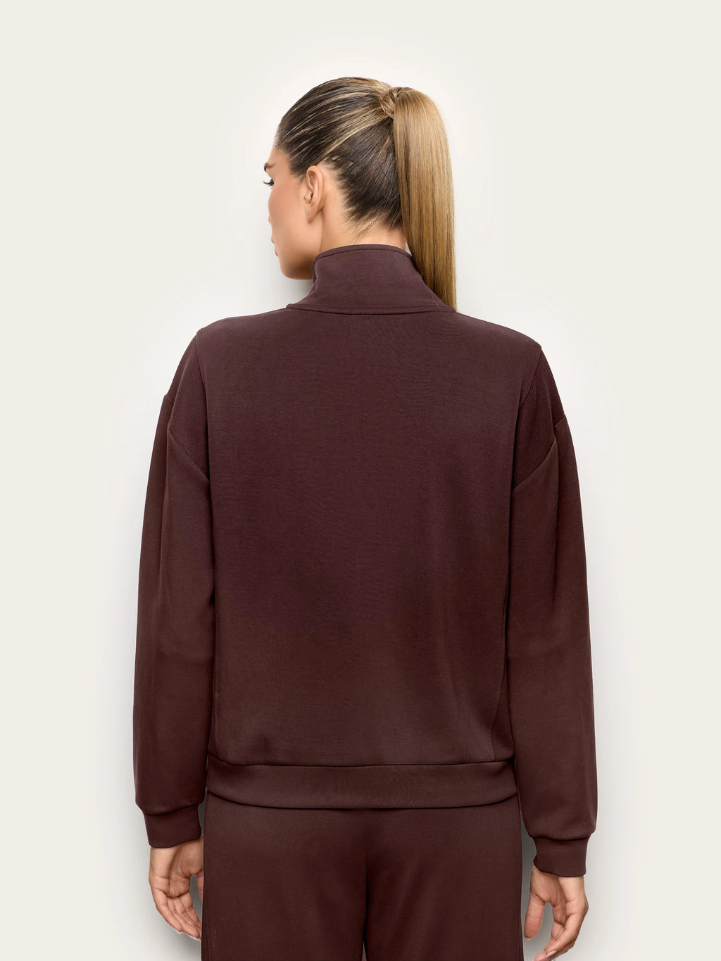 Yamamay Montenegro Sweatshirt | AMAD193018770_05_f4077d90-7089-463f-a417-054fd7497f4e.jpg