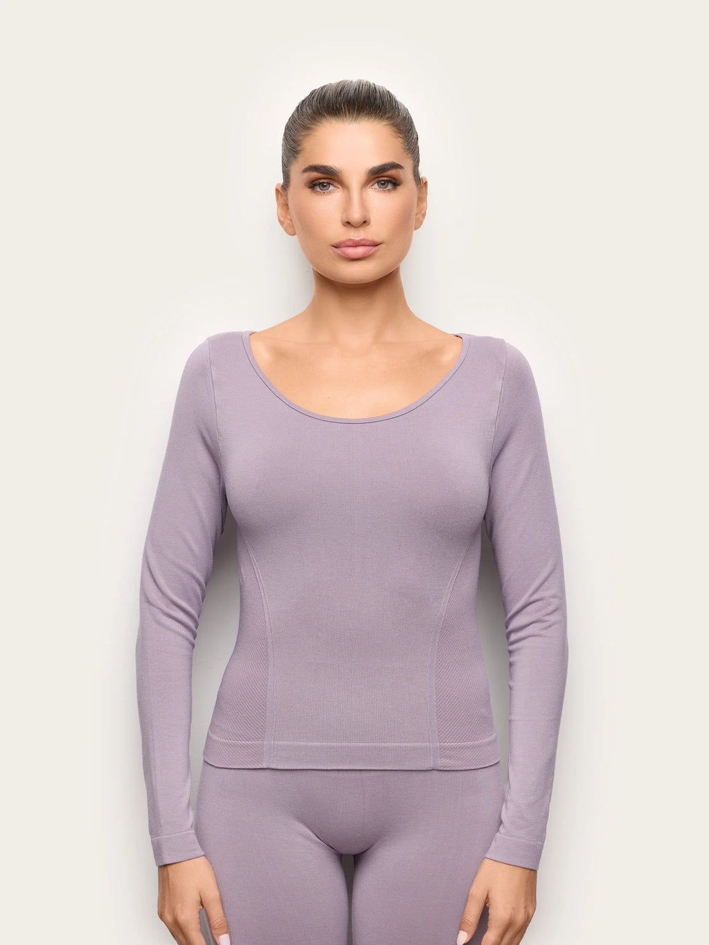 Yamamay Montenegro Long-sleeve T-shirt | AMAD193025061_02_588c0d03-80bf-4b98-9093-3491aeee9f68.jpg