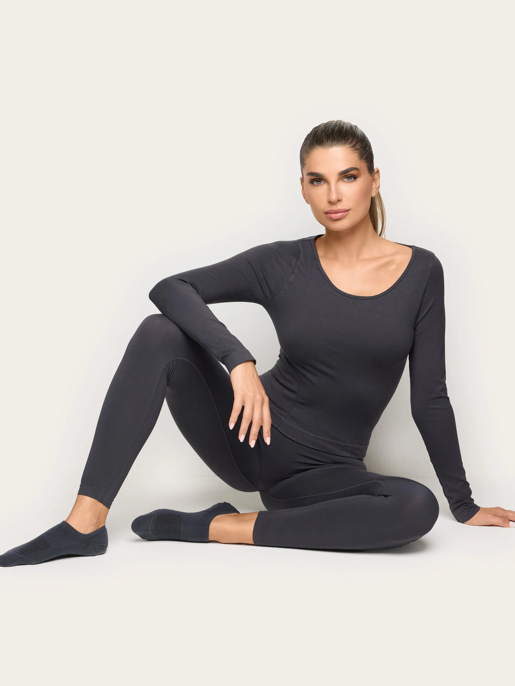 Yamamay Montenegro Long-sleeve T-shirt | AMAD193025136_01_5bc4b5f7-2e23-4507-9353-e8de1dde0ea4.jpg