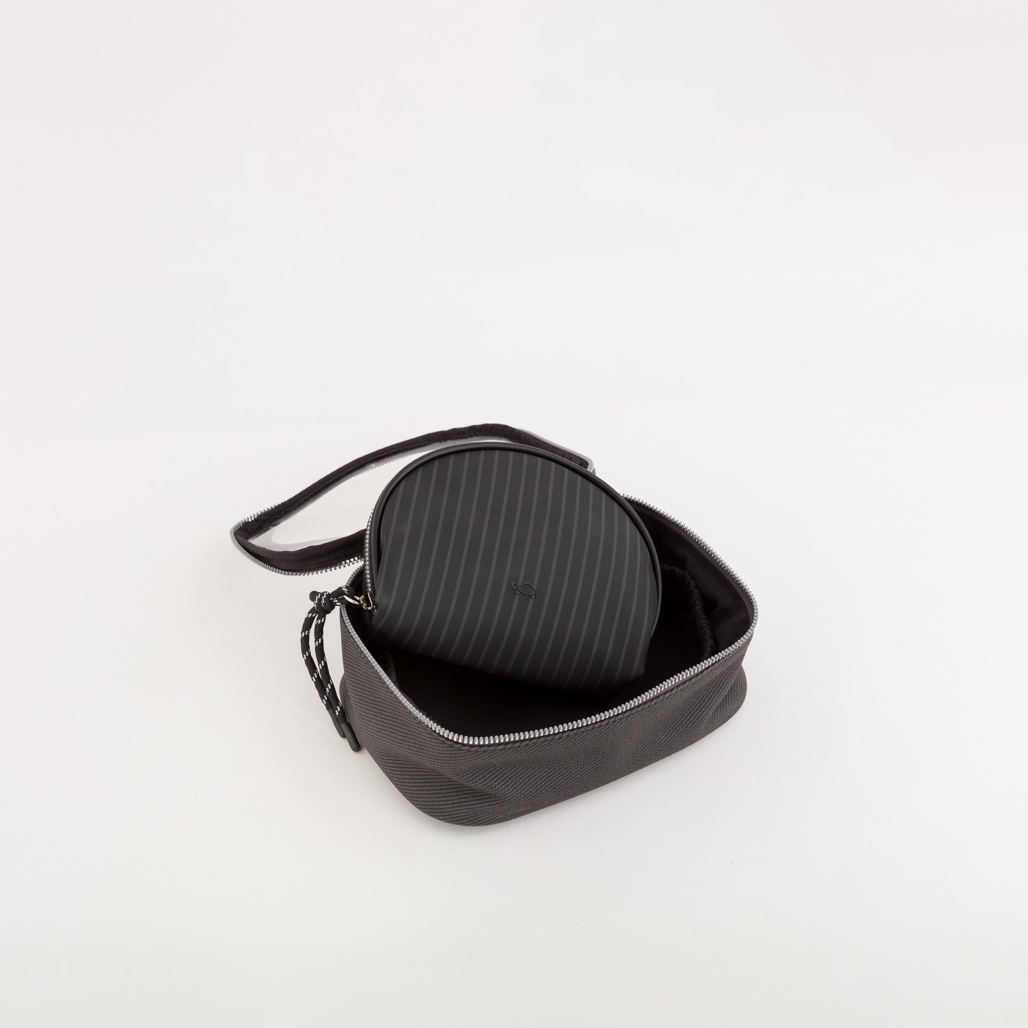 Carpisa Crna Gora – Gabriela beauty - Women's toiletry bag – AND38702446 – Image 2