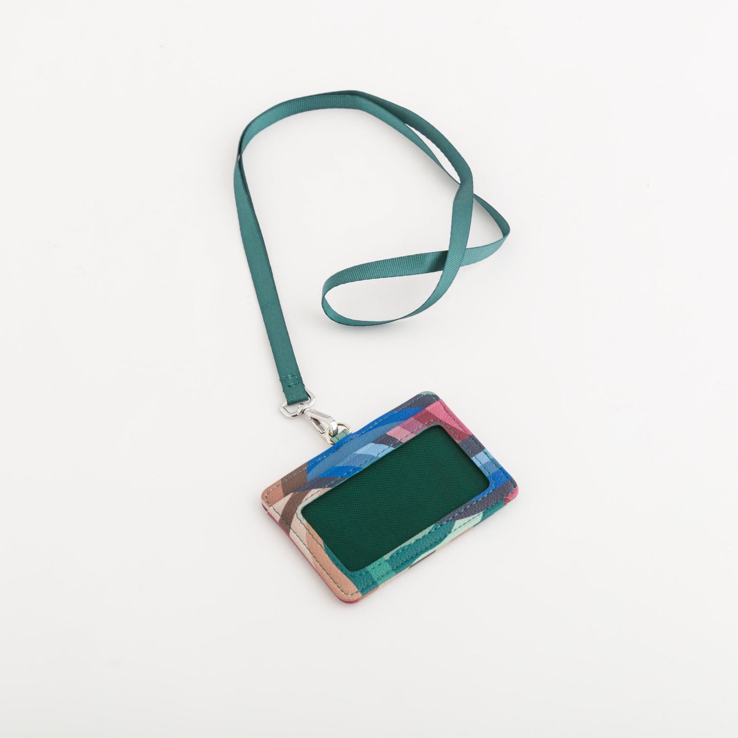 Badge holder accessory  -  Lorena