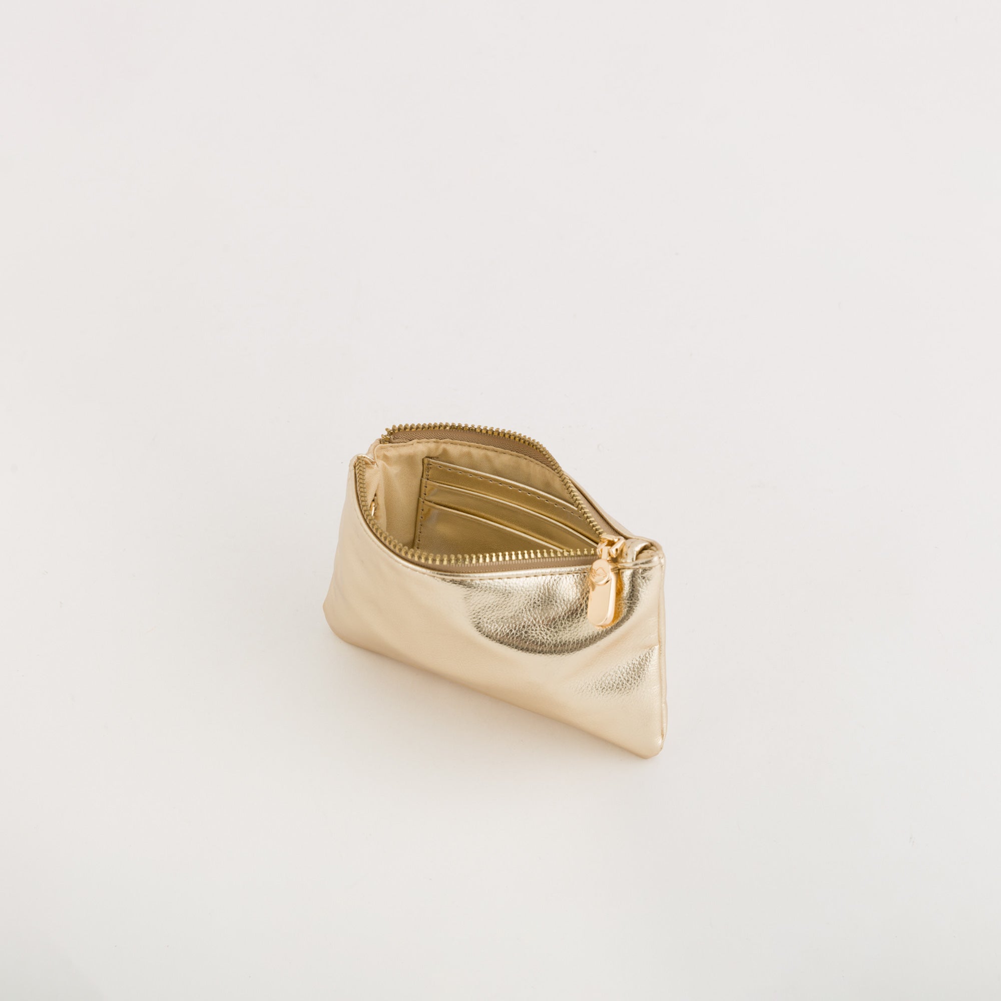 Carpisa Crna Gora – Berenice wallet v3 - Women's Purse With Keychain – Light Gold – APD42503446 – Image 2