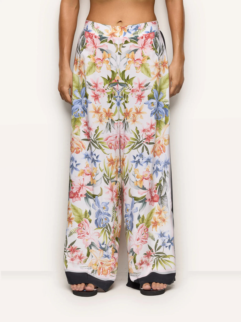 Yamamay Montenegro Full-long trousers | APMD192003_128_02.jpg