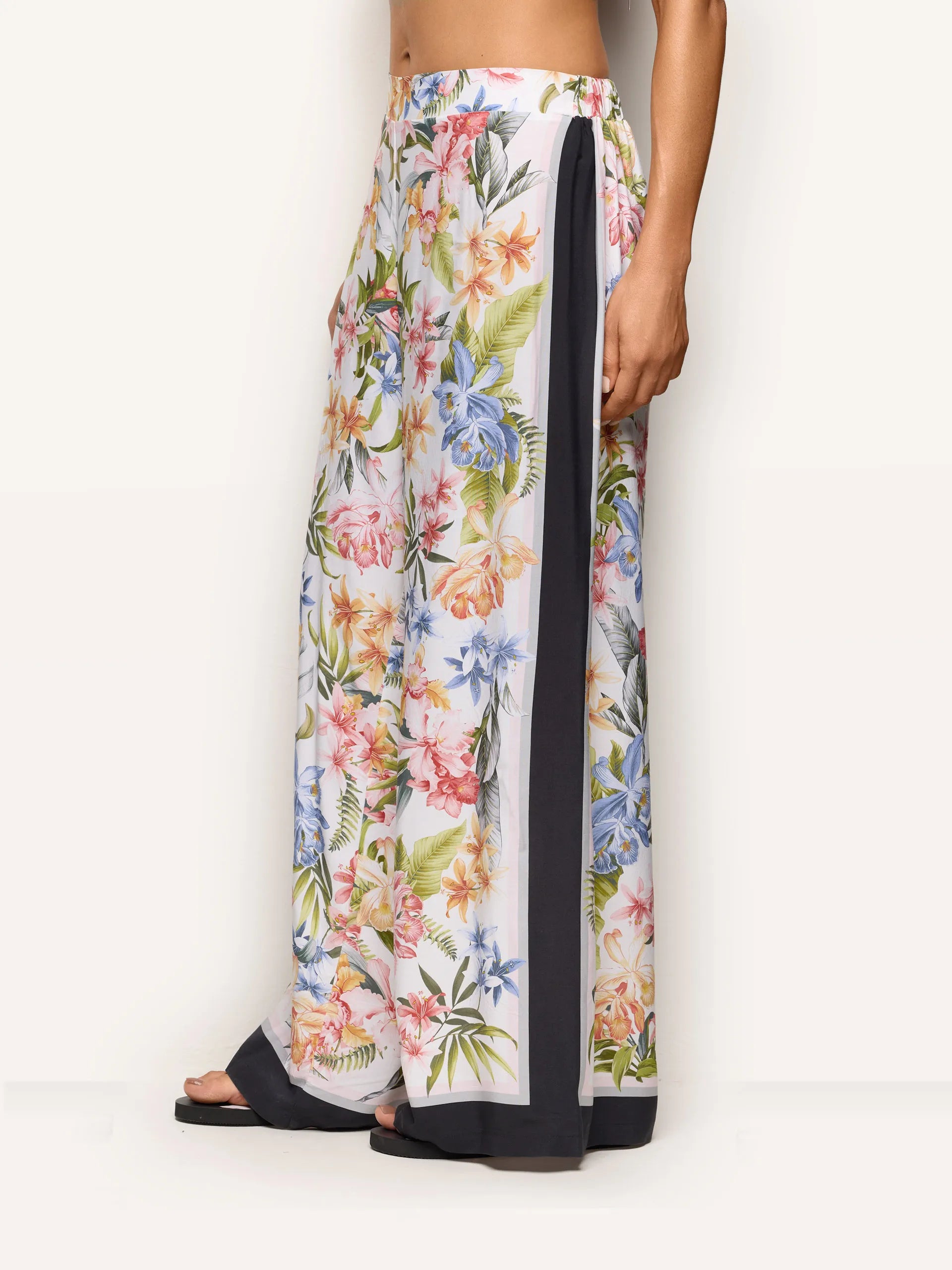 Yamamay Montenegro Full-long trousers | APMD192003_128_03.jpg