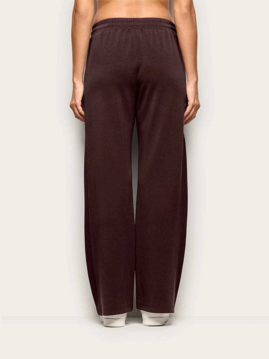 Yamamay Montenegro Full-long trousers | APMD193005770_05_c69b1f57-f816-46ea-a1db-32391fca830e.jpg