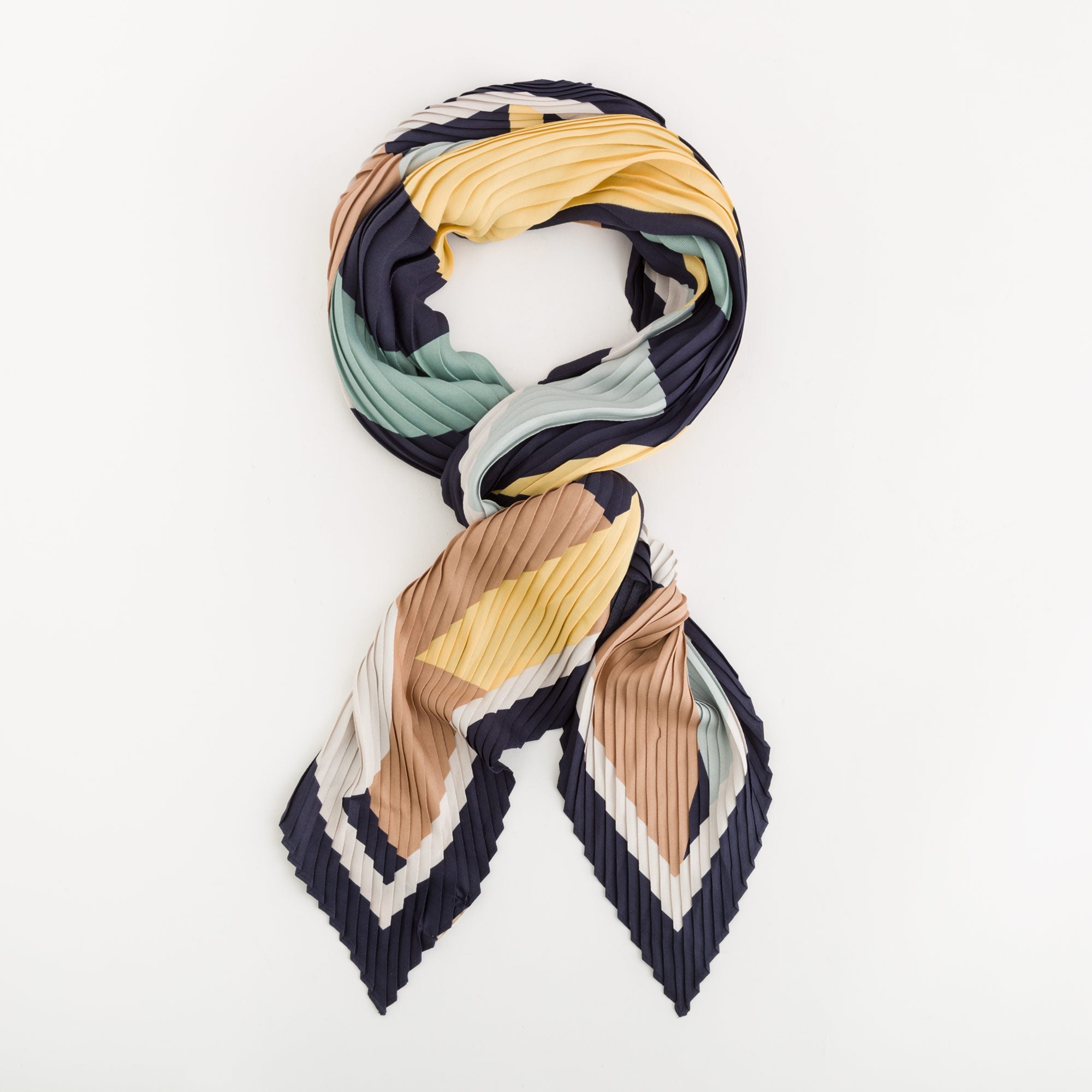 Carpisa Montenegro – Scarf - Women's Scarf – ASD22002446 – Image 2 |k=ASD2200244640Y01_01_basechild