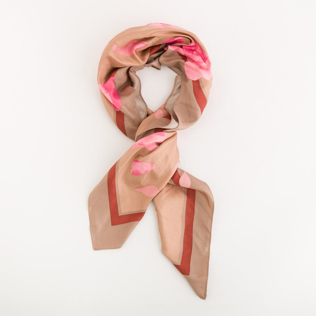 Carpisa Montenegro – Scarf - Women's Scarf – ASD22008446 – Image 1 |k=ASD2200844626901_01_basechild