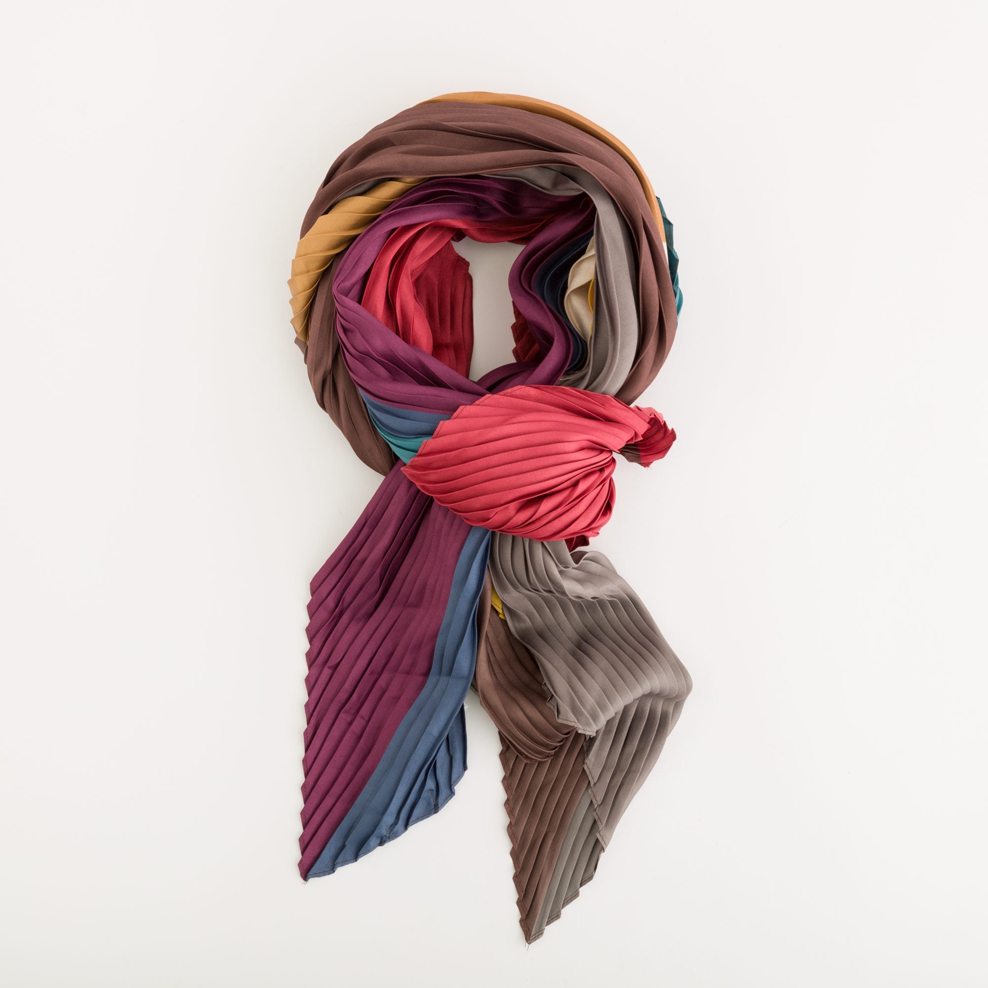 Carpisa Crna Gora – Scarf - Women's Scarf – ASD60608546 – Image 1