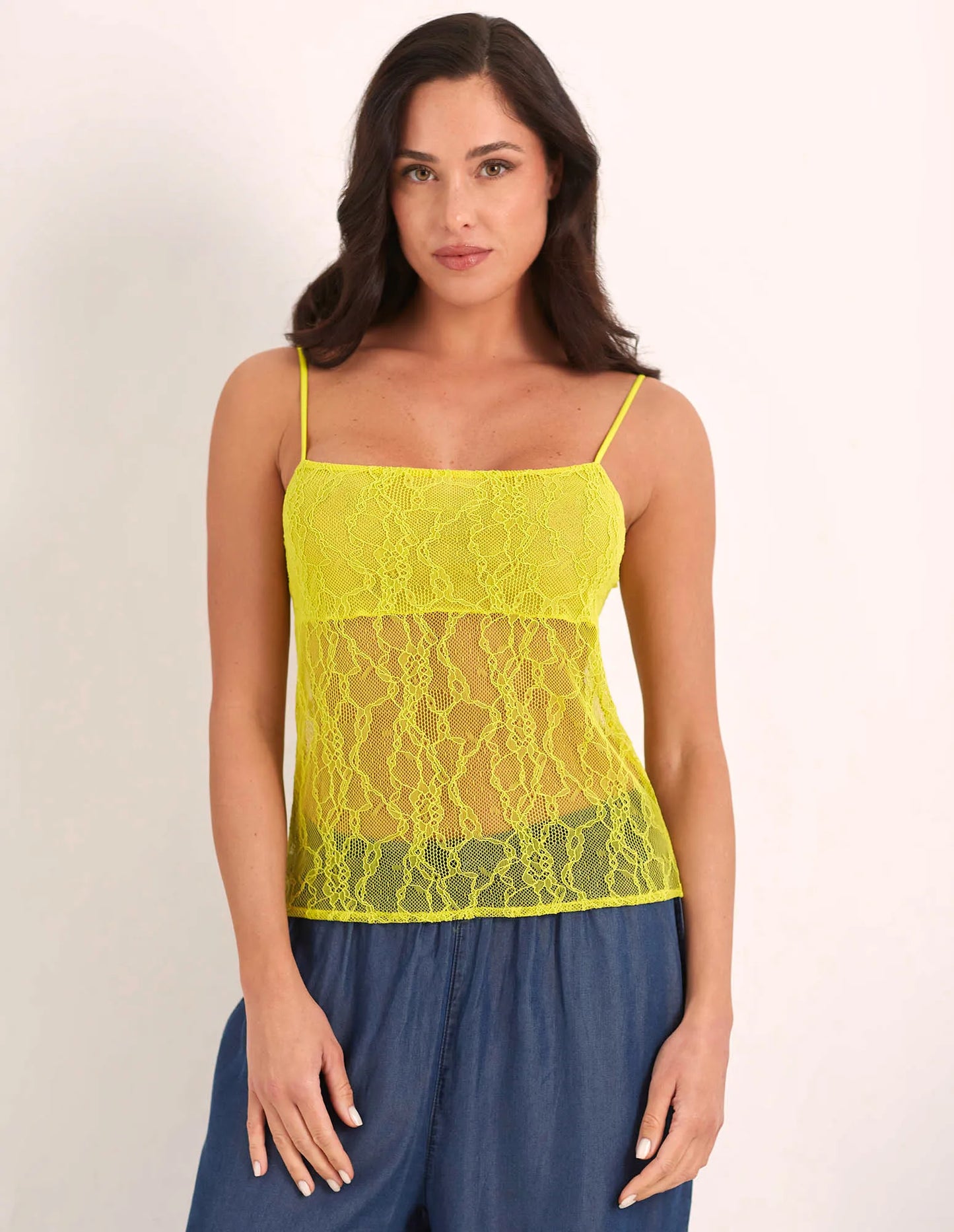 Elastic lace top with thin straps - Easy Lace