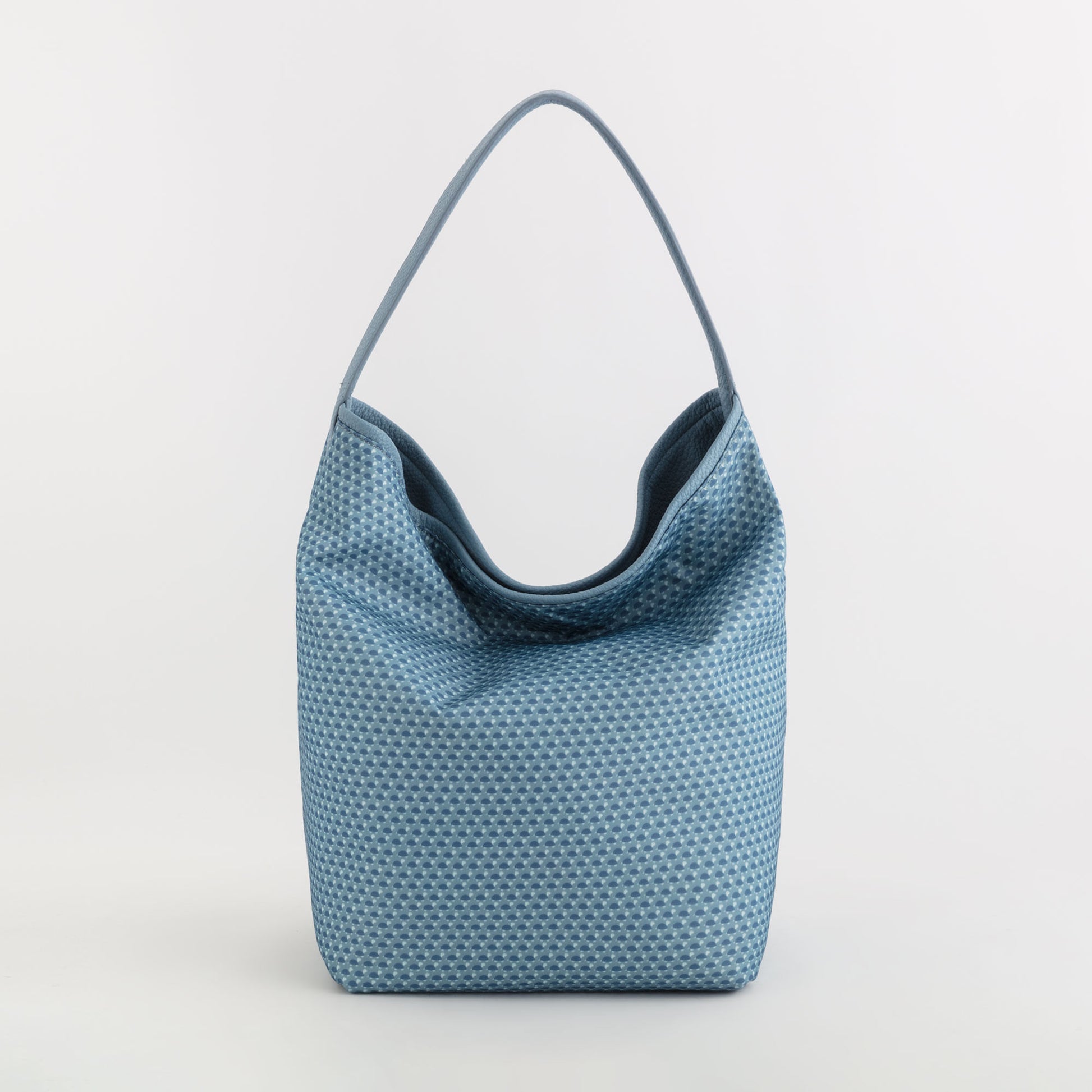 Carpisa Reversible Bag - Rhododendron – BSC5110244549Q01_03 – BSC51102445