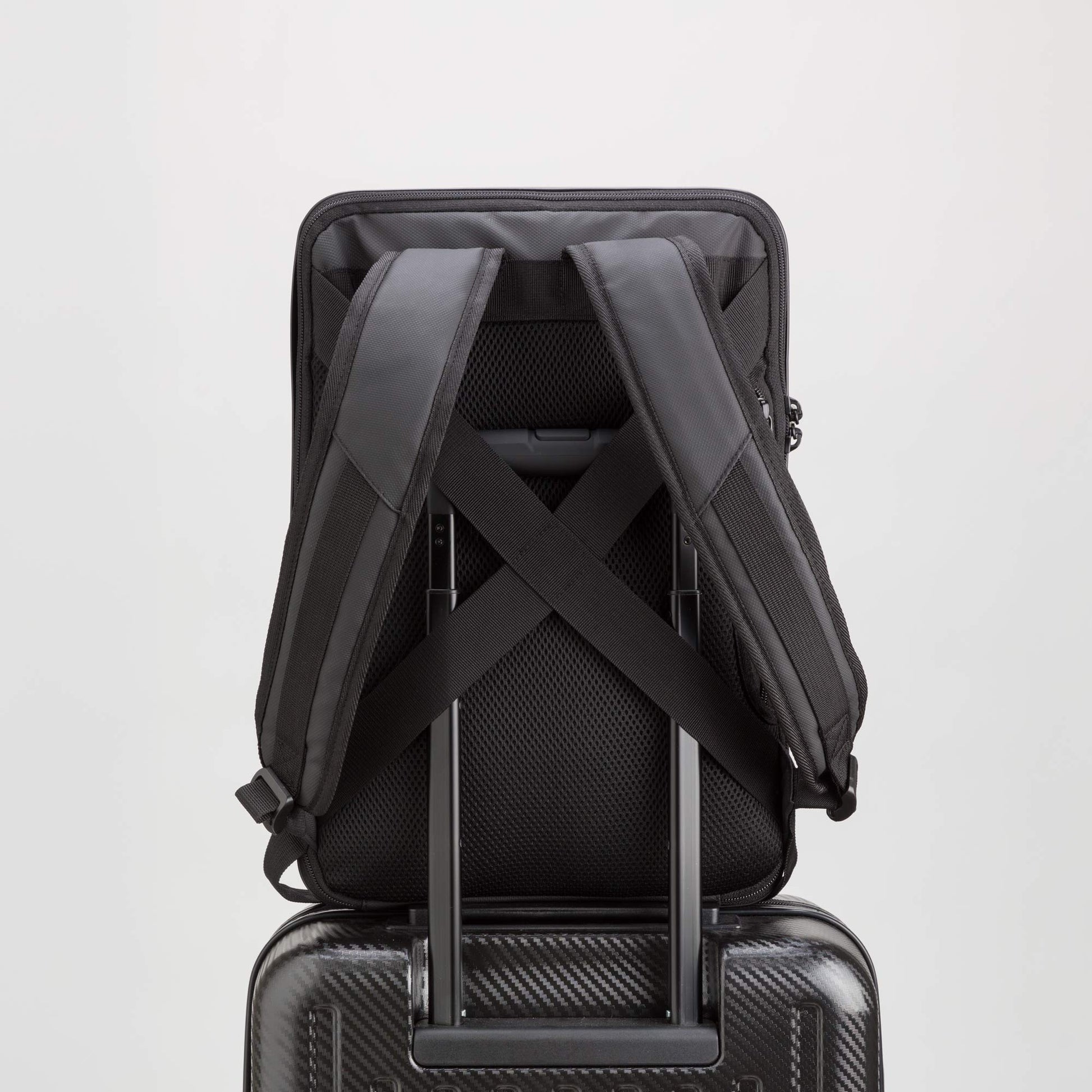 Carpisa Hardshell Backpack - Carbon Lux Pro – BSC7140144500101_03 – BSC71401445