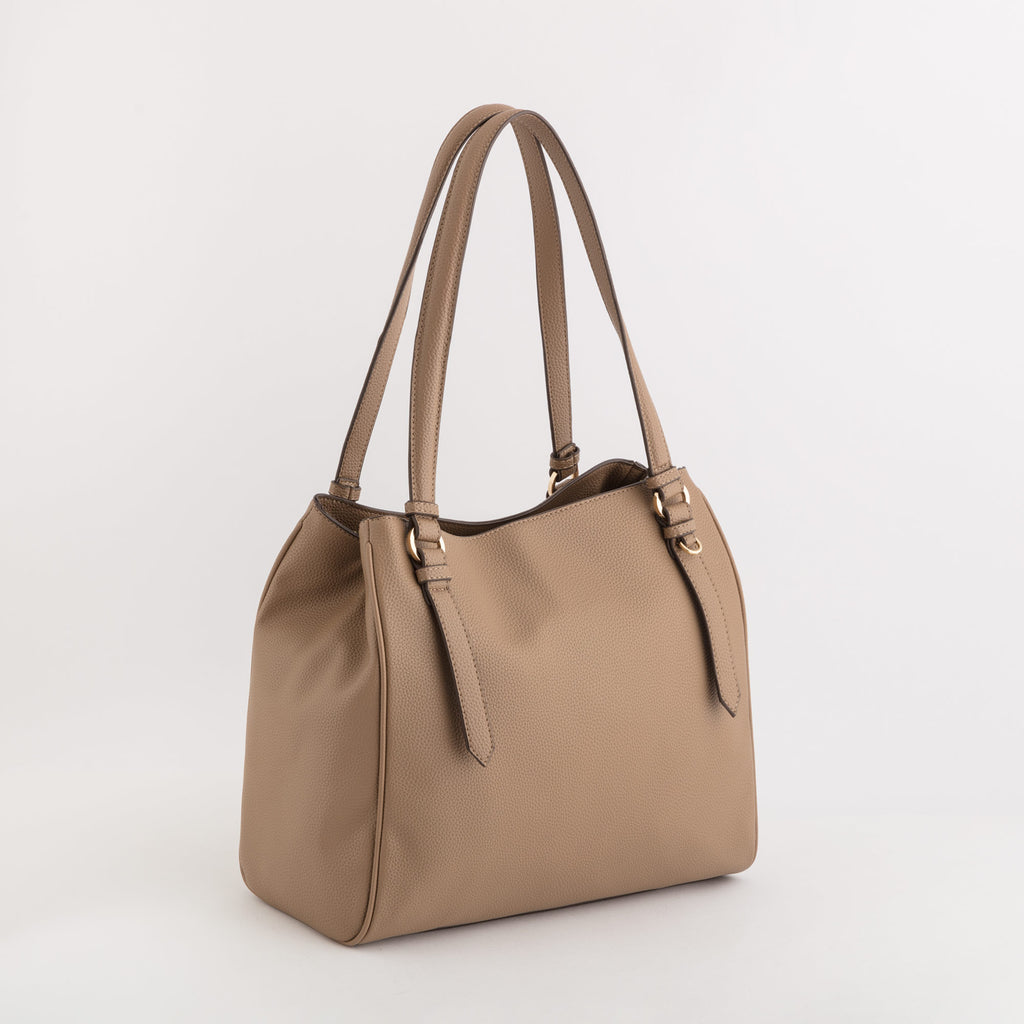 Alaska - Women's Shopping