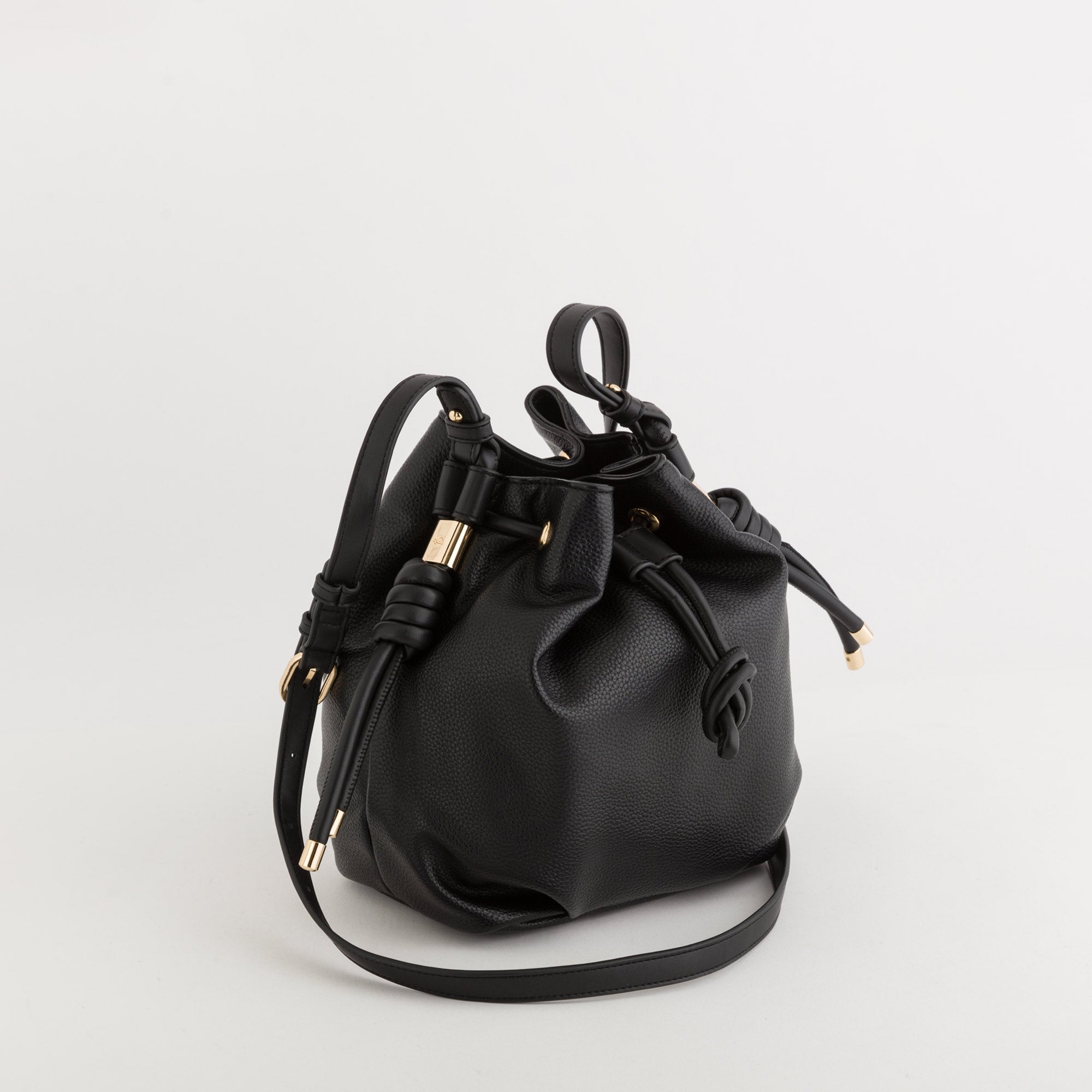 Carpisa Crna Gora – Arnica - Women's Bucket – BSD21103446 – Image 1