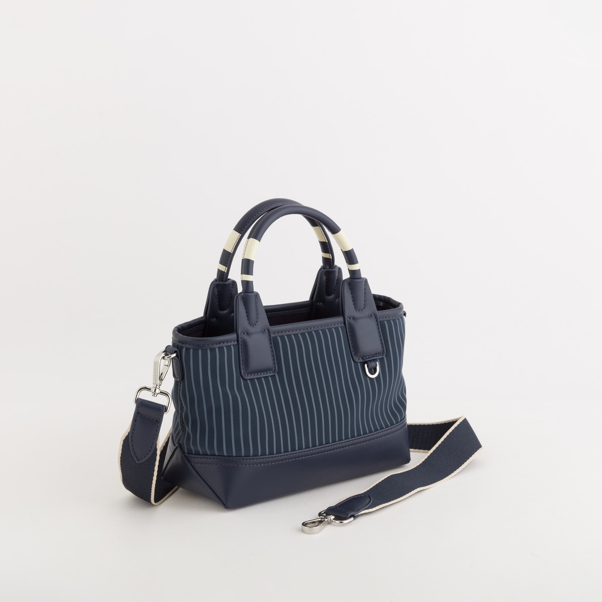 Carpisa Crna Gora – Gabriela v2 - Women's Handbag – Navy Blue – BSD31601446 – Image 1