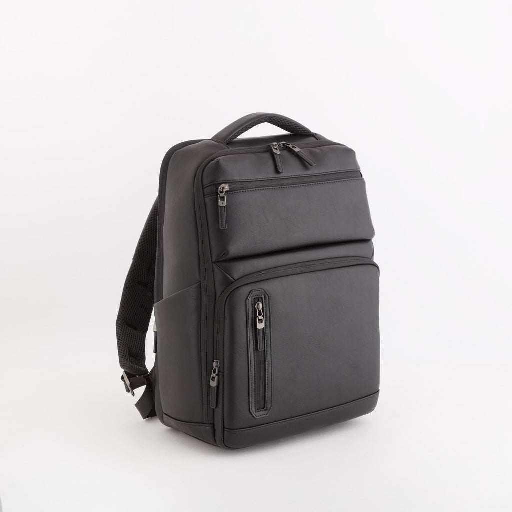 Carpisa Crna Gora – Brief pro - Men's Backpack – Black – BSD33101446 – Image 1