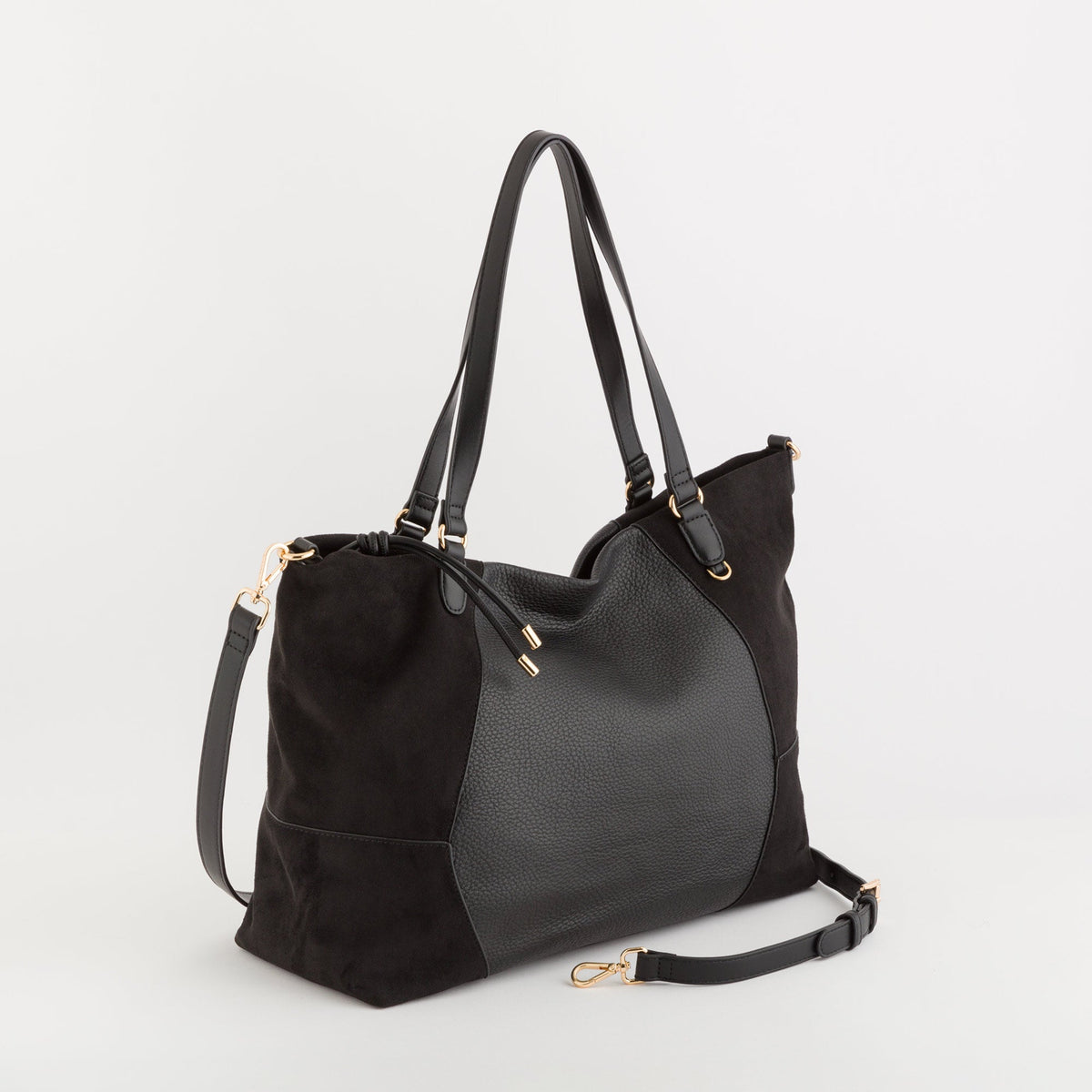 Carpisa Crna Gora – Bessi - Women's Shopping – BSD50003546 – Image 1