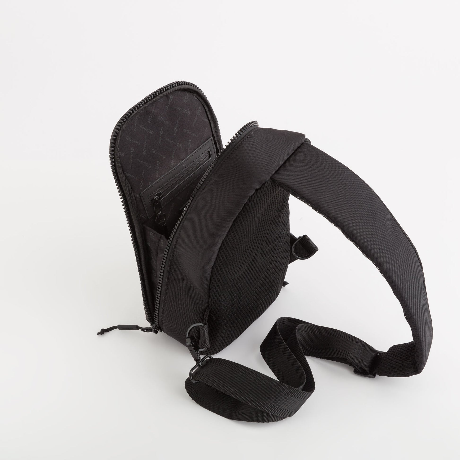 Carpisa One Shoulder - Maverick GO – BTC6590644500101_03 – BTC65906445