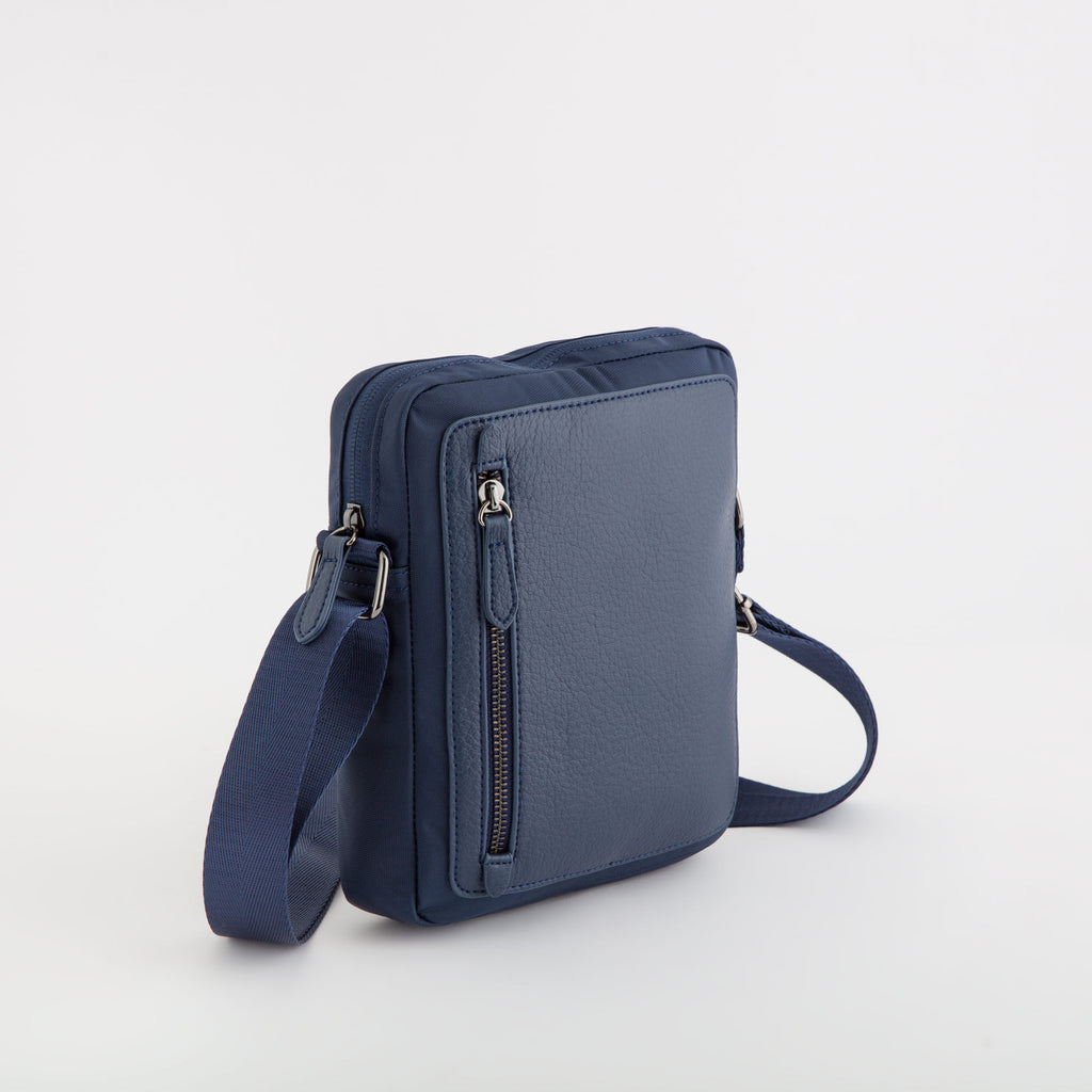 Carpisa Shoulder Bag - Trade Pro – BTC6700444541001_01_basechild – BTC67004445