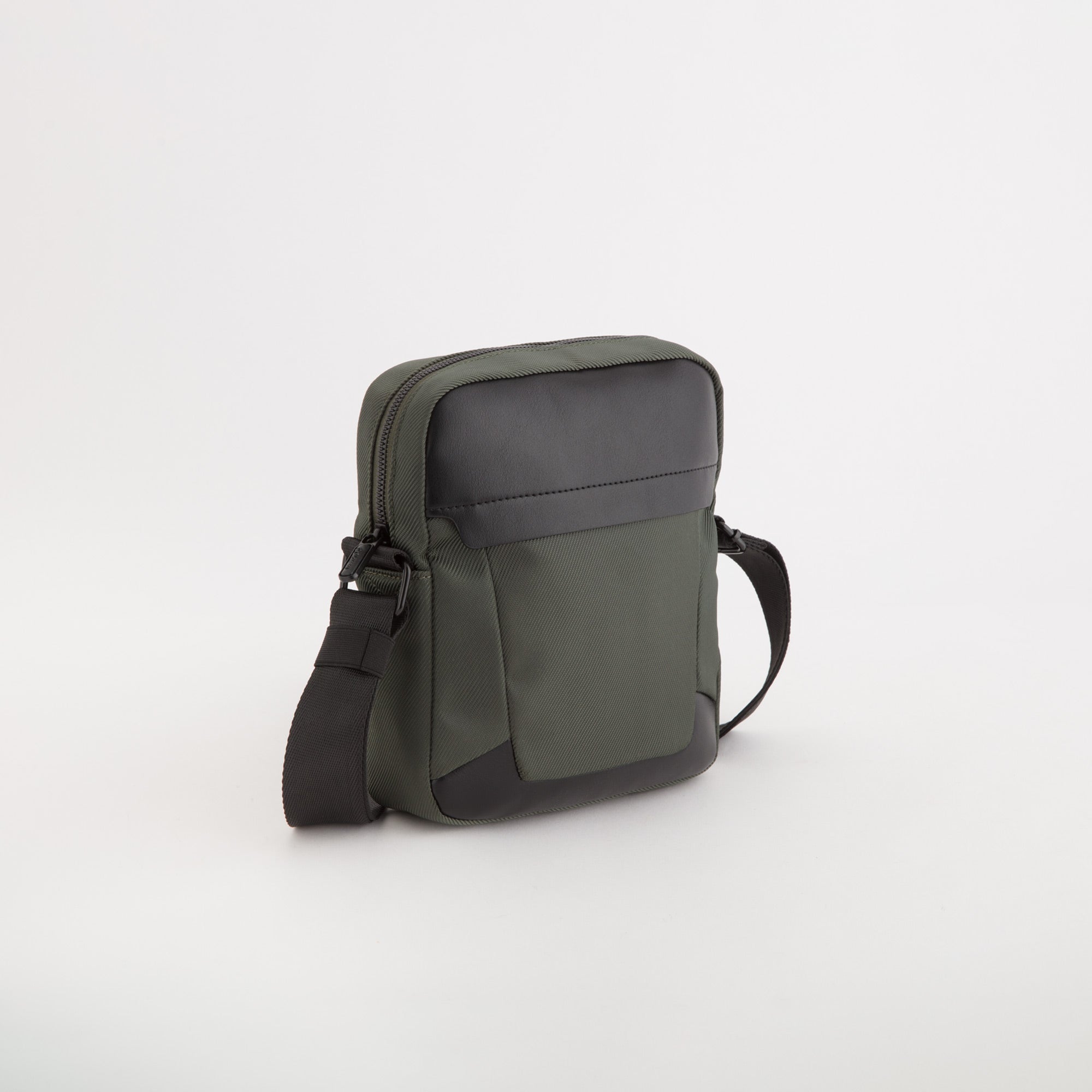 Carpisa Crna Gora – Gregor go - Men's Shoulder Bag – Military Green – BTD16901446 – Image 3