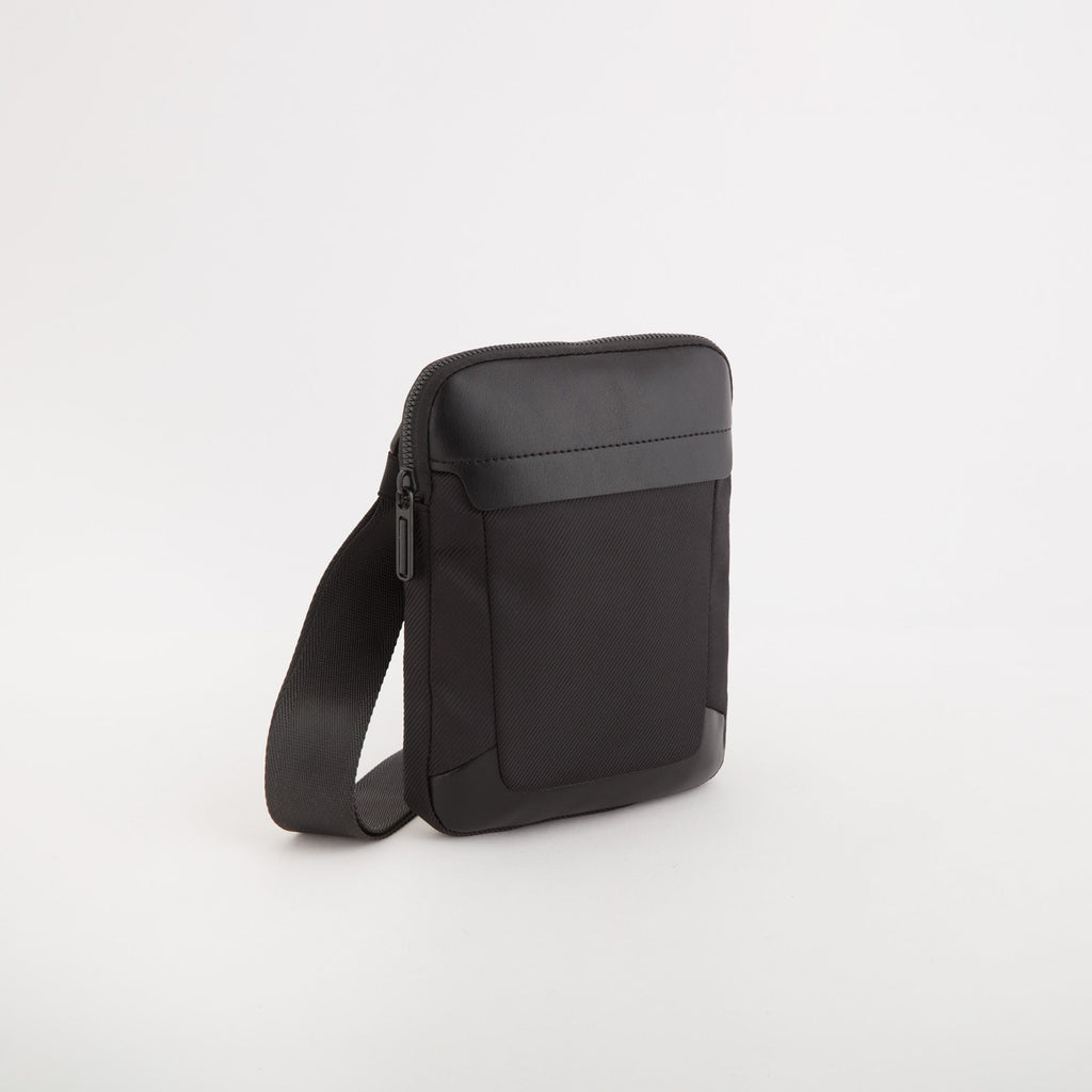 Carpisa Crna Gora – Gregor go - Men's Shoulder Bag – BTD16902446 – Image 1
