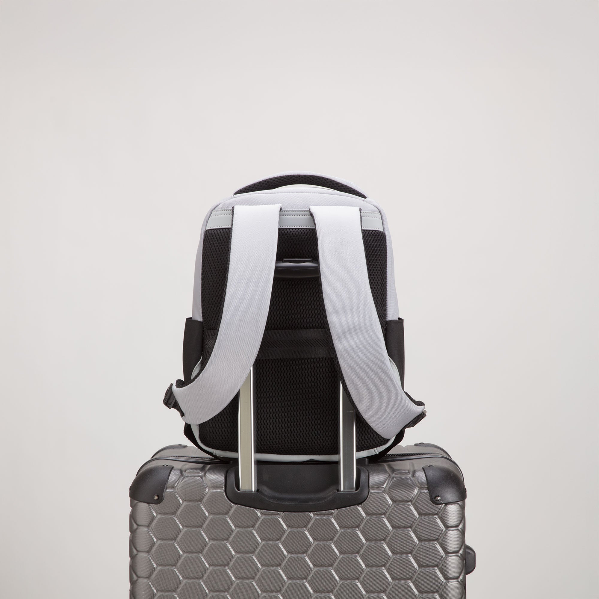 Carpisa Crna Gora – Maverick go - Men's Backpack – Cool grey – BTD40602446 – Image 3