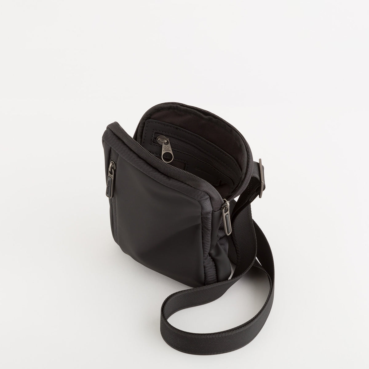 Carpisa Crna Gora – Bradley go - Men's Shoulder Bag – BTD55403546 – Image 3