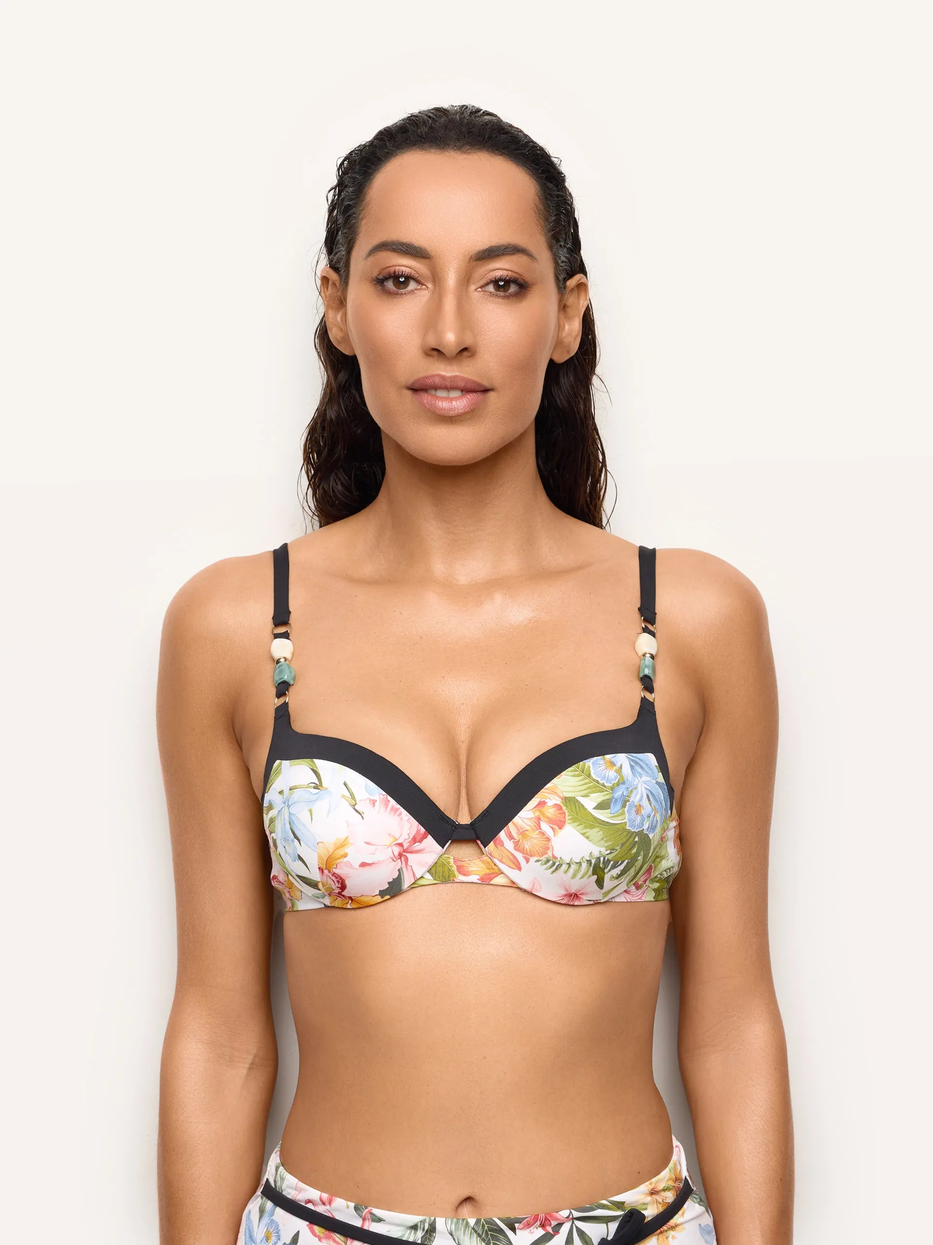 Yamamay Montenegro Padded balcony bk bra in dif | CBAD192006_128_02.jpg