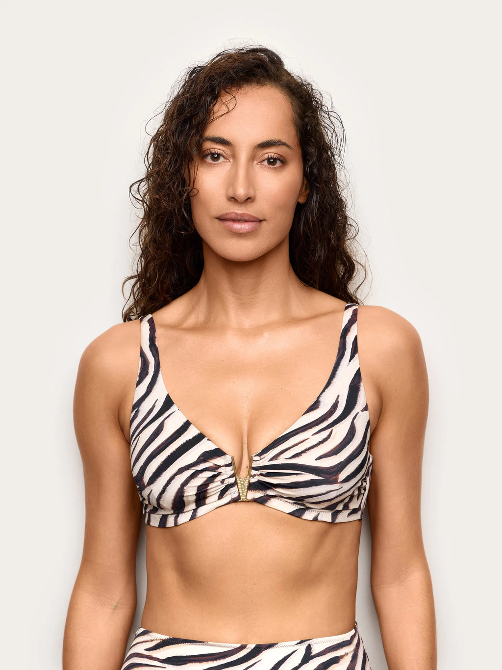 Yamamay Montenegro Balcony bikini bra | CBAD192011_128_02.jpg