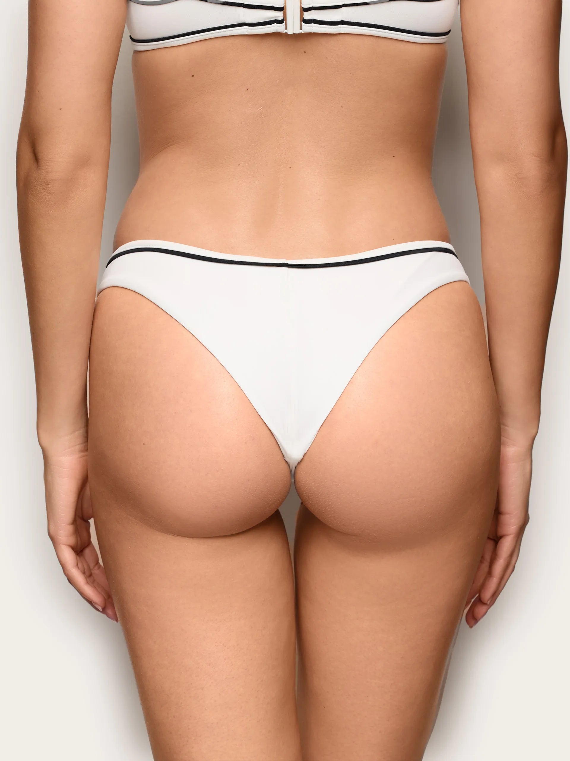Yamamay Montenegro Brazilian bottom | CBND192007_014_04.jpg