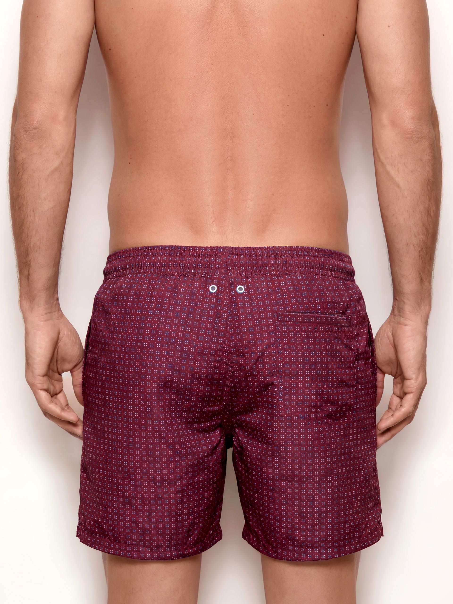Tie Like - Medium boardshorts