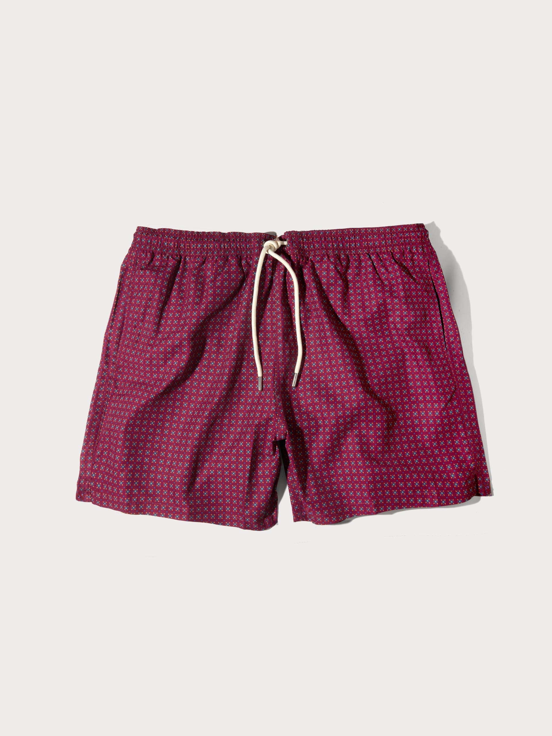 Tie Like - Medium boardshorts