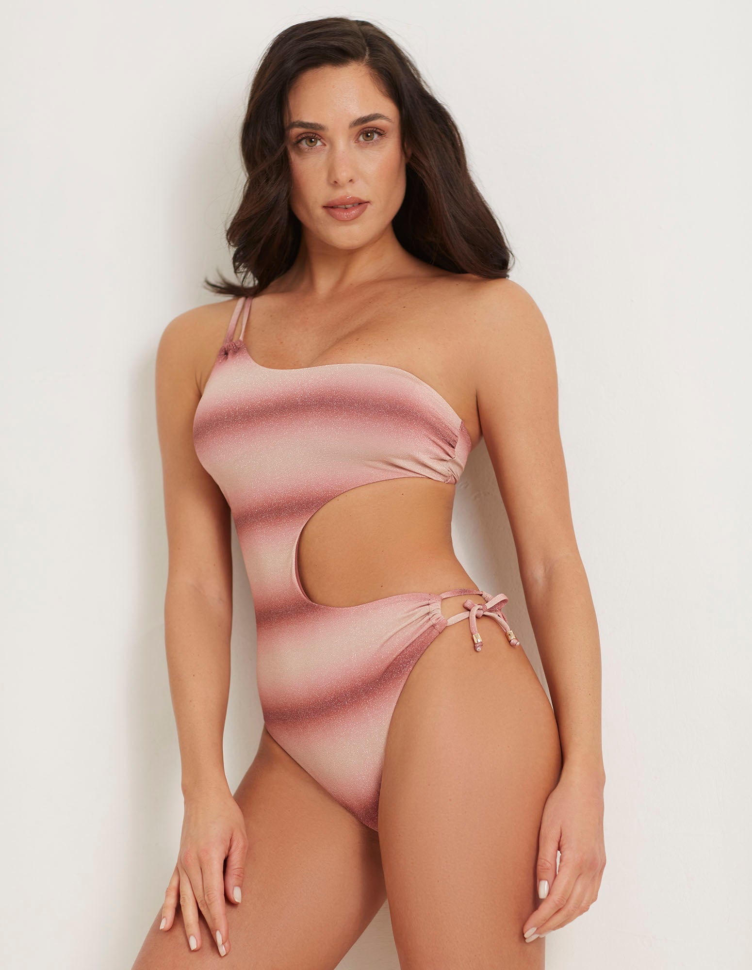 One-piece swimsuit w/remov. cup inserts - Savannah