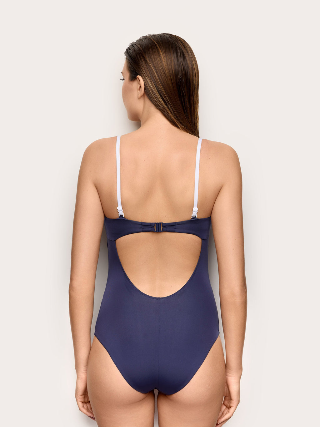 Marena - One-piece swimsuit w/remov