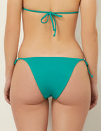 Essentials - Bottom with strings