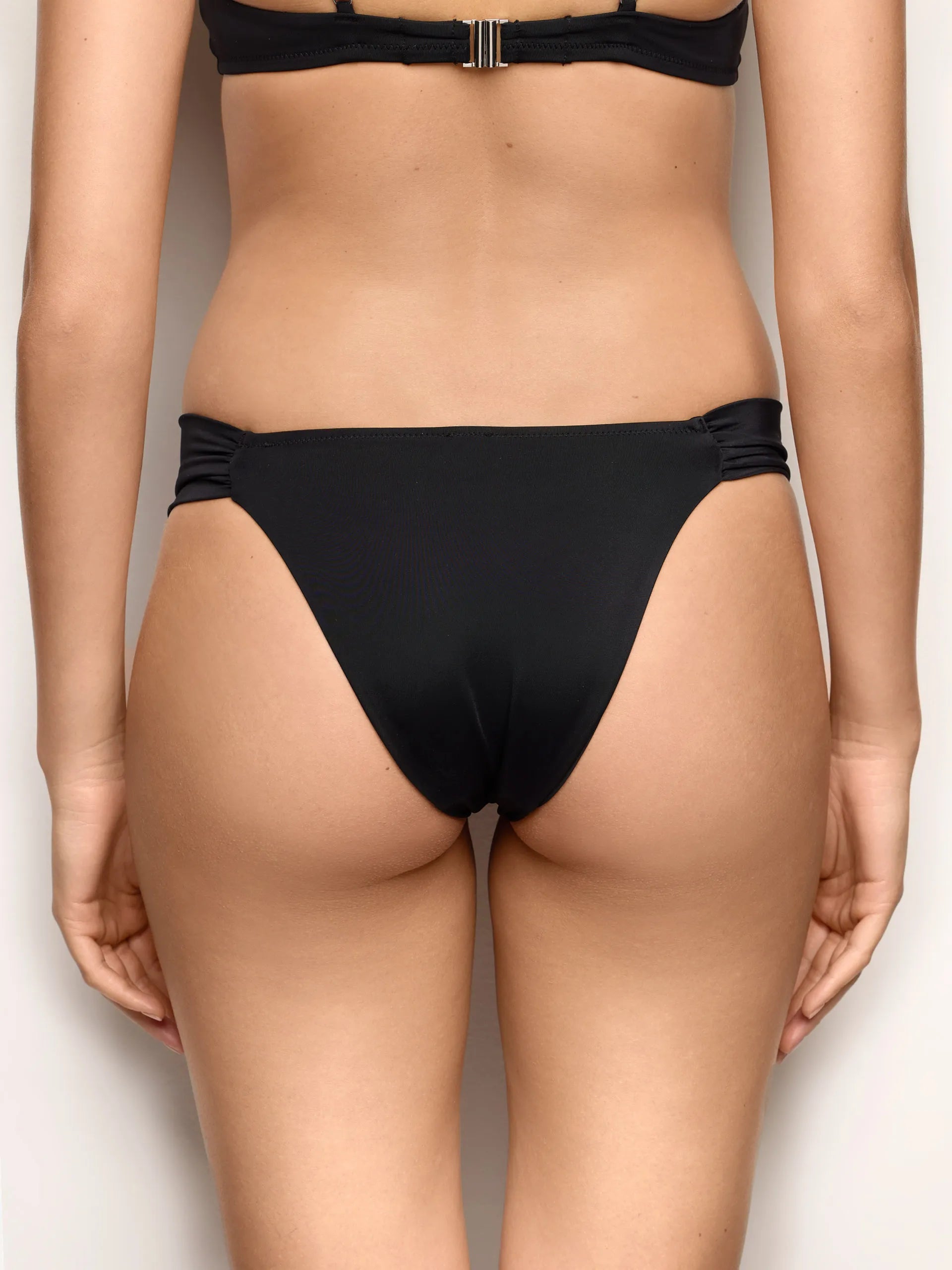 Yamamay Montenegro Fashion bottom | CSLD192002_072_04.jpg
