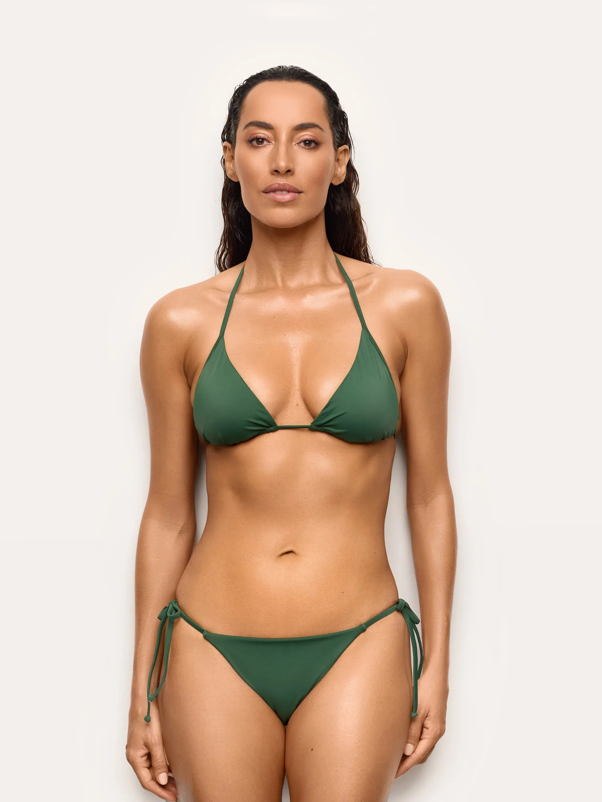 Yamamay Montenegro Bottom with strings | CSLD192010_237_02.jpg