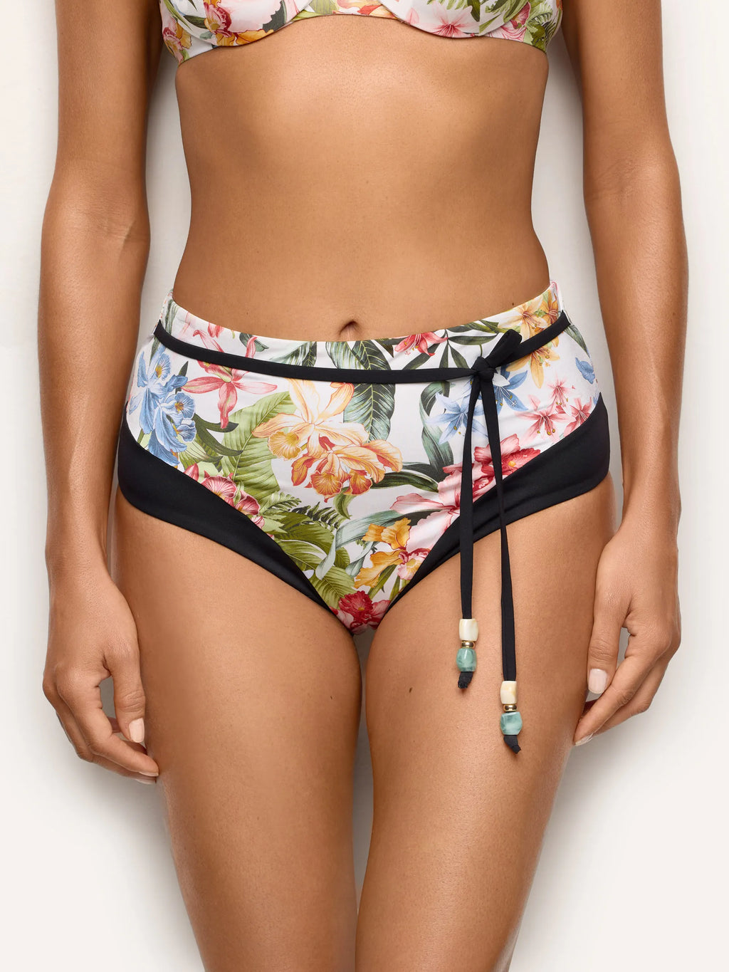 Yamamay Montenegro High-side bottom | CSLD192020_128_03.jpg