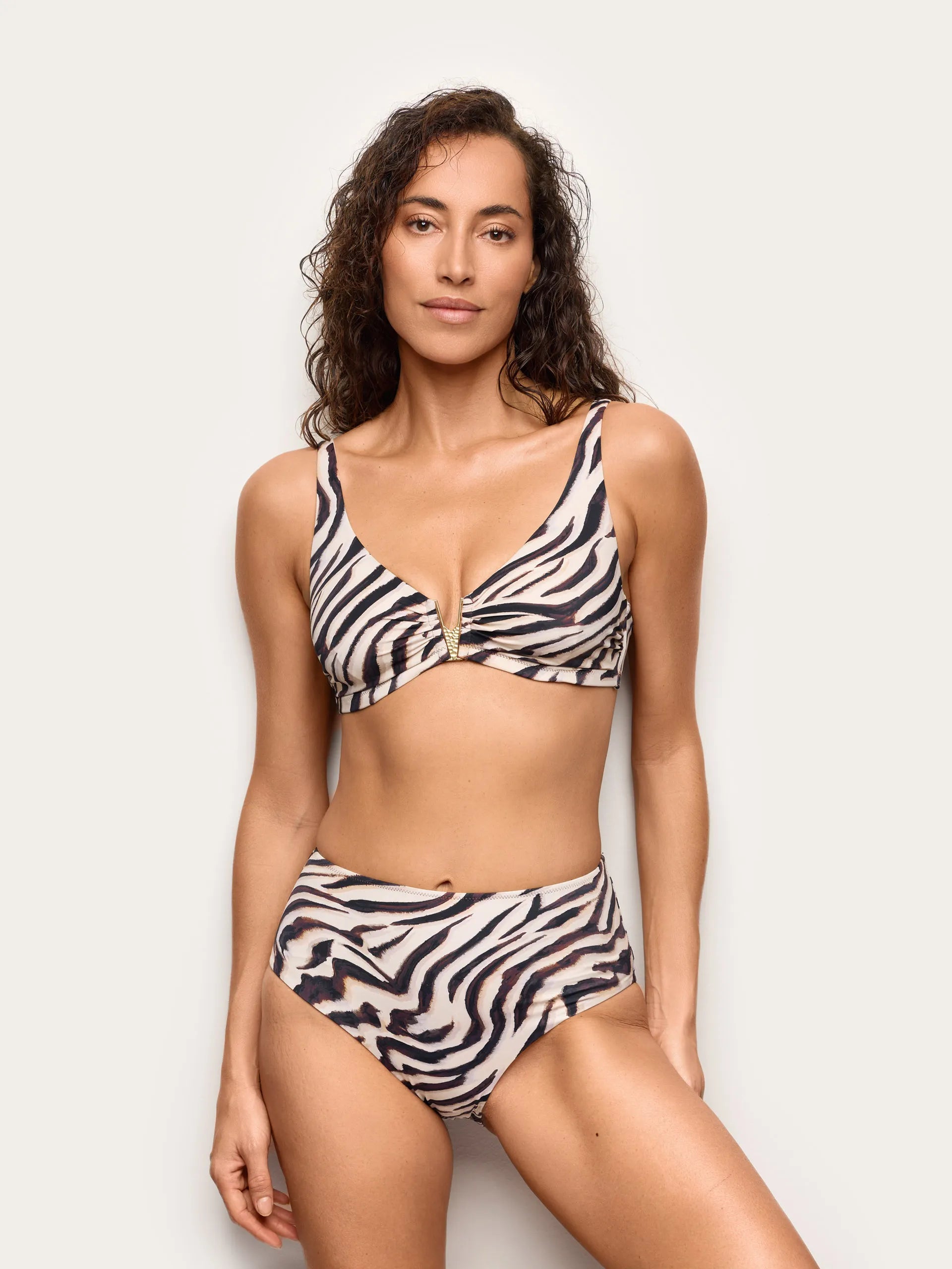 Yamamay Montenegro High-side bottom | CSLD192025_128_01.jpg